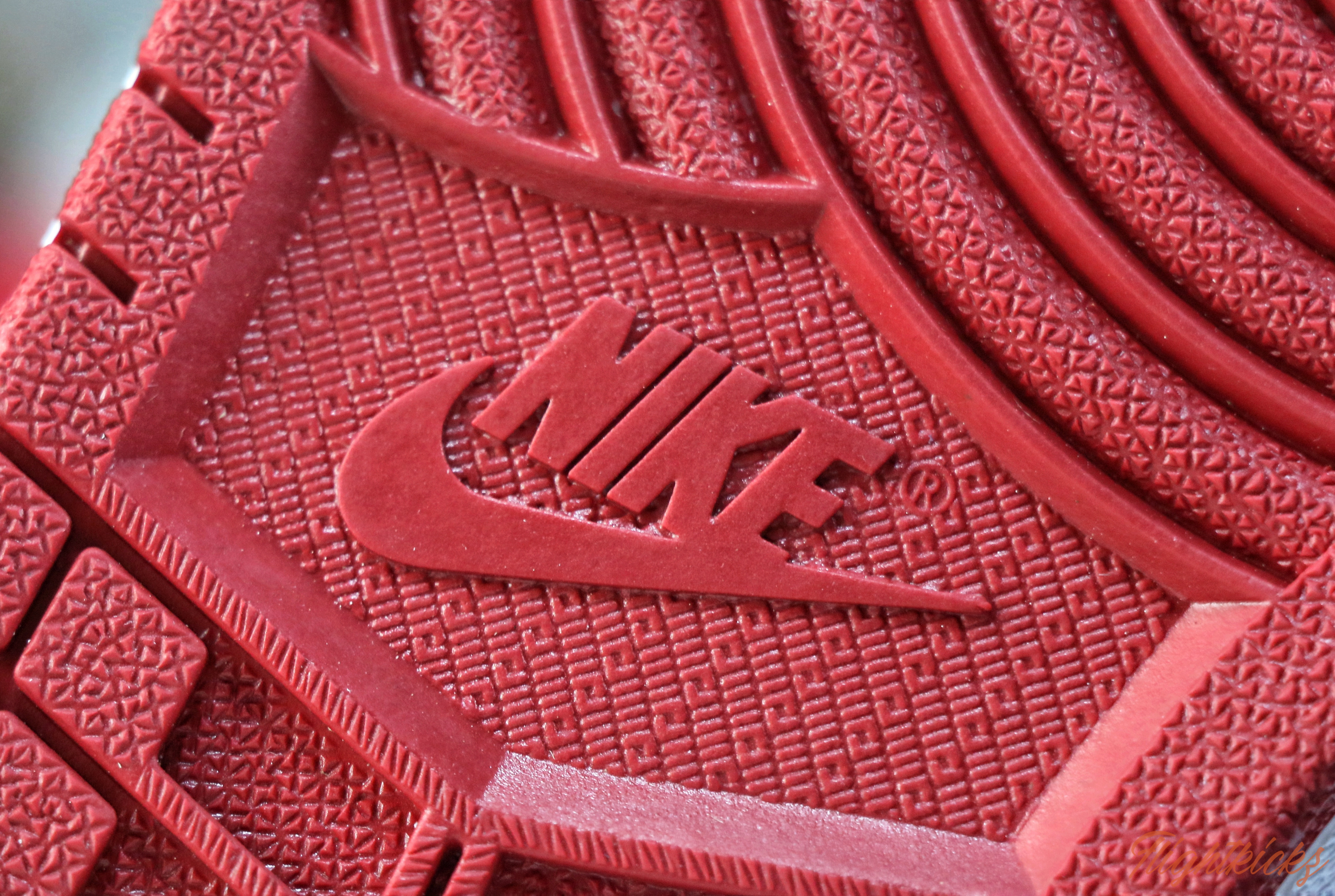 Air Jordan 1 Retro Fearless 2019