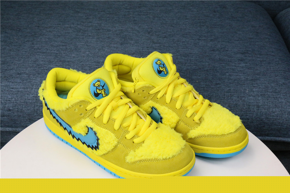 Grateful Dead x Nike SB Dunk Low Yellow