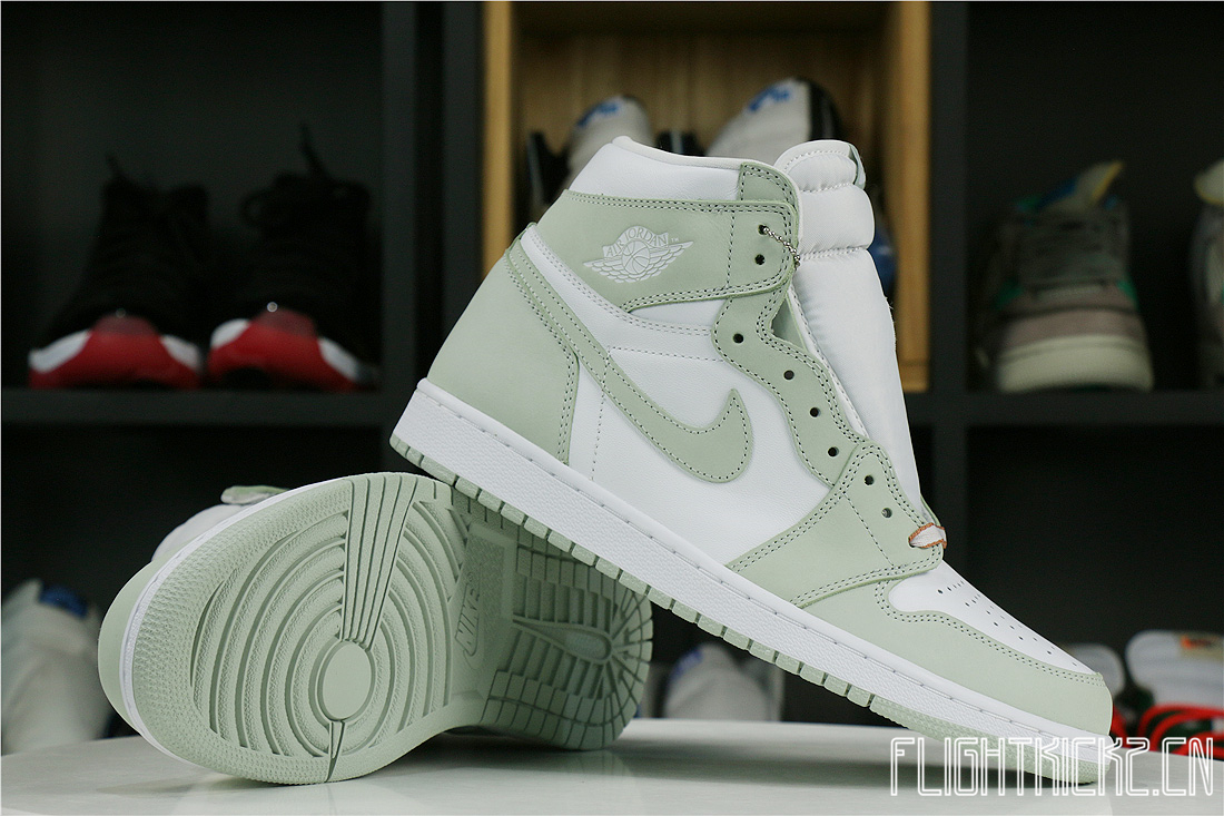 Air Jordan 1 High OG Seafoam (W) 2021