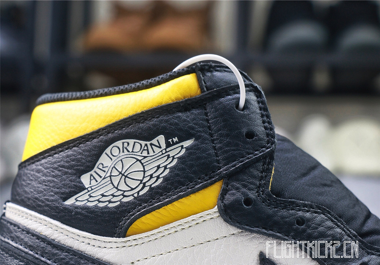 Air Jordan 1 Retro “Not For Resale Yellow 2018