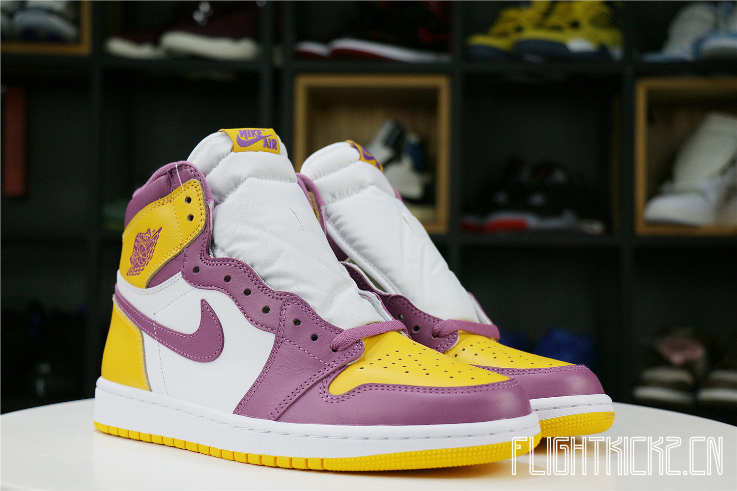 Air Jordan 1 Retro High OG Brotherhood