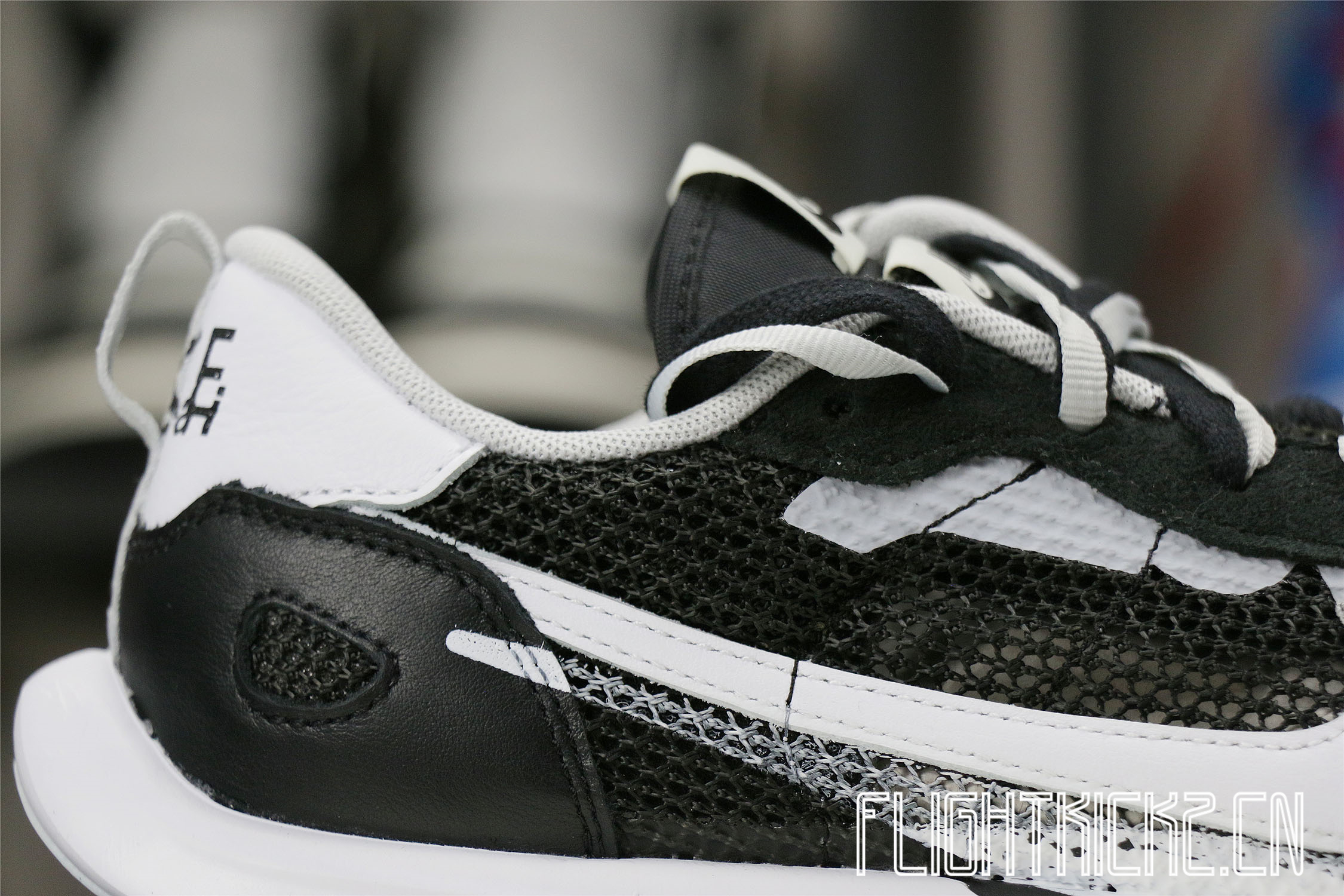 Sacai x Nike Vaporwaffle Black White (LN5 A1)