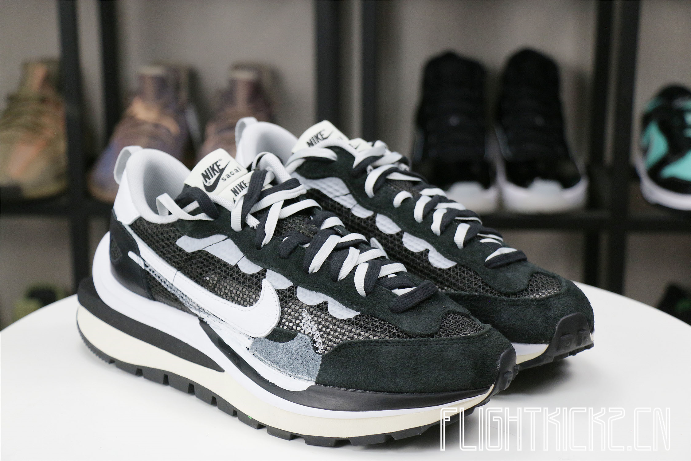 Sacai x Nike Vaporwaffle Black White (LN5 A1)