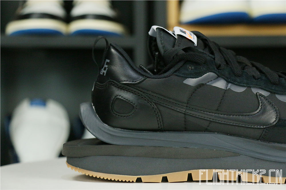 Nike Vaporwaffle Sacai Black Gum (LN5 A1)