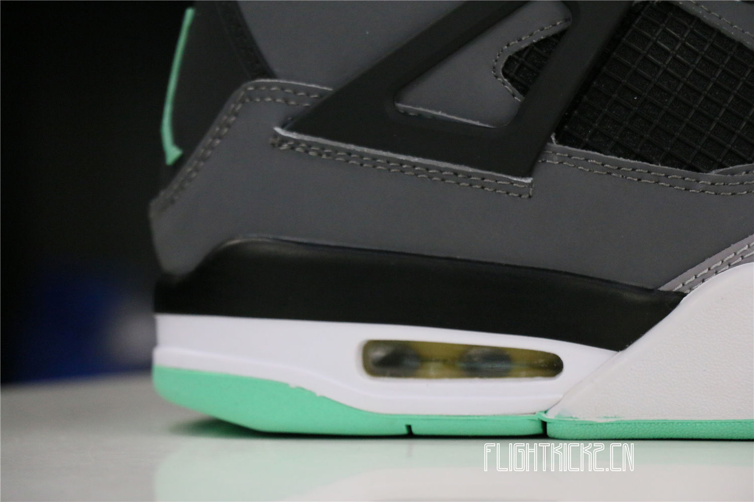 Jordan 4 Retro Green Glow( Ln5 A1 Batch)
