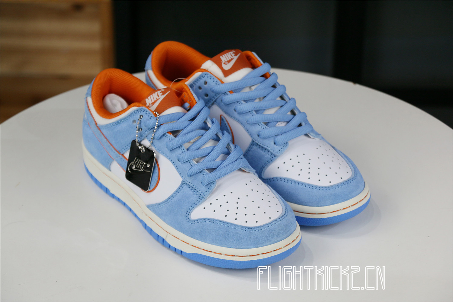 Otomo Katsuhiro x Nike SB Dunk Low Steamboy OST University Blue Orange