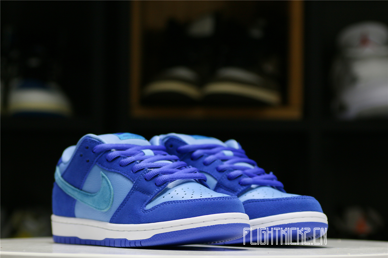 Nike SB Dunk Low Blue Raspberry