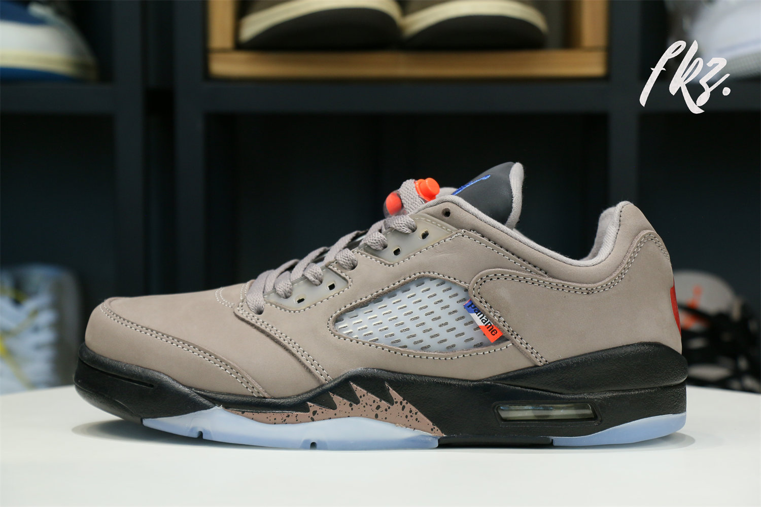 Jordan 5 Retro Low PSG (2022)