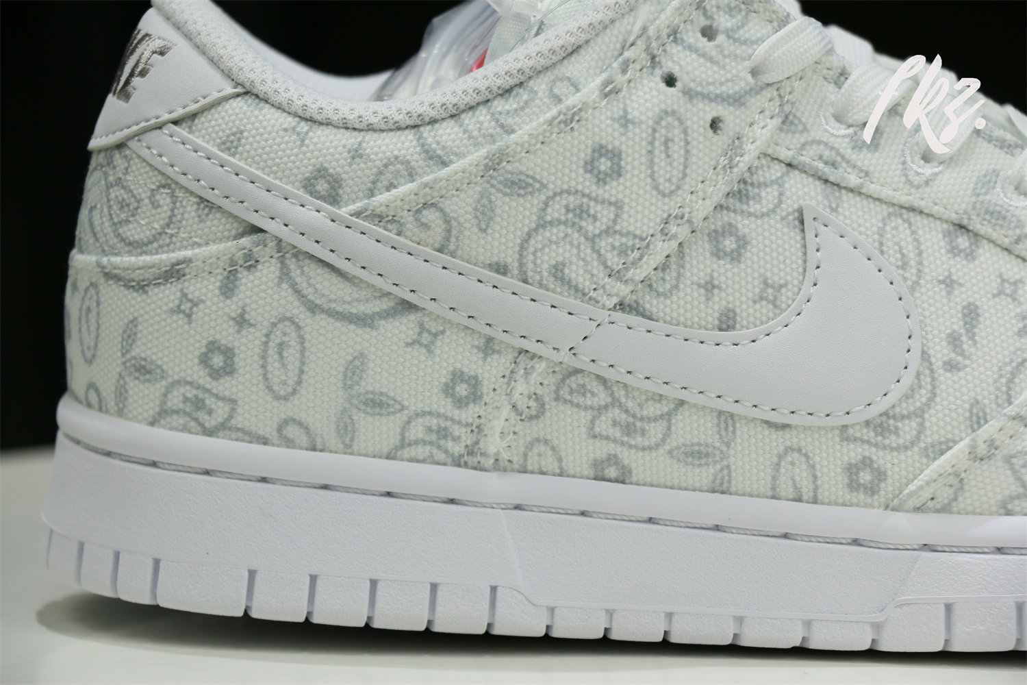 Nike Dunk Low White Paisley