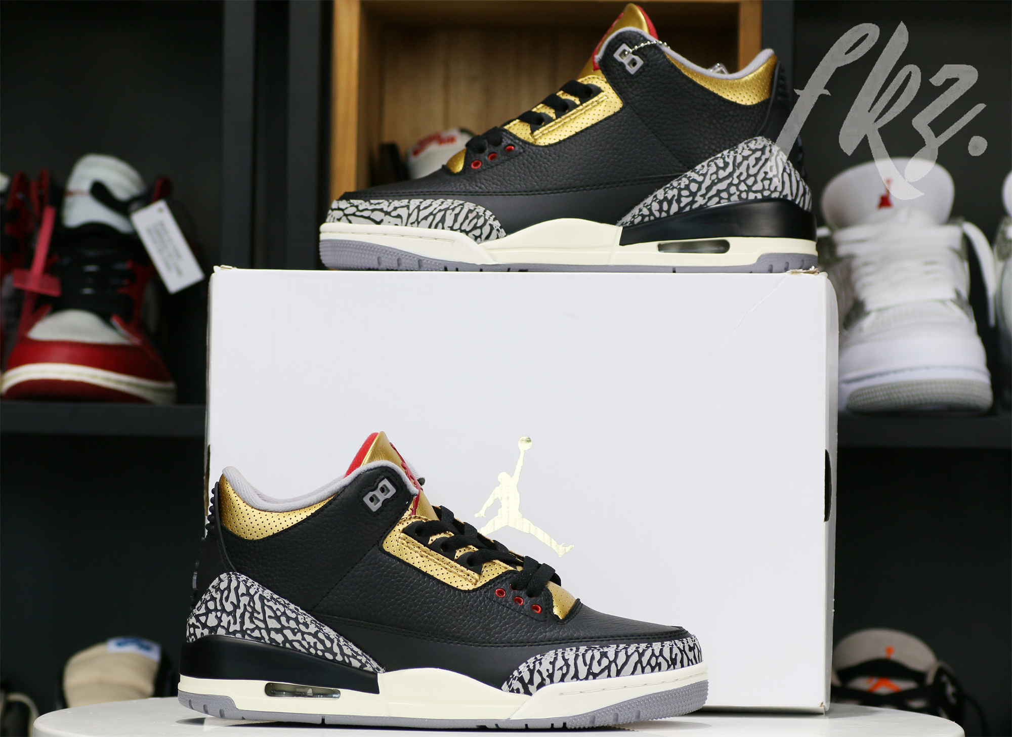 Air Jordan 3 “Black Cement Gold” 2022
