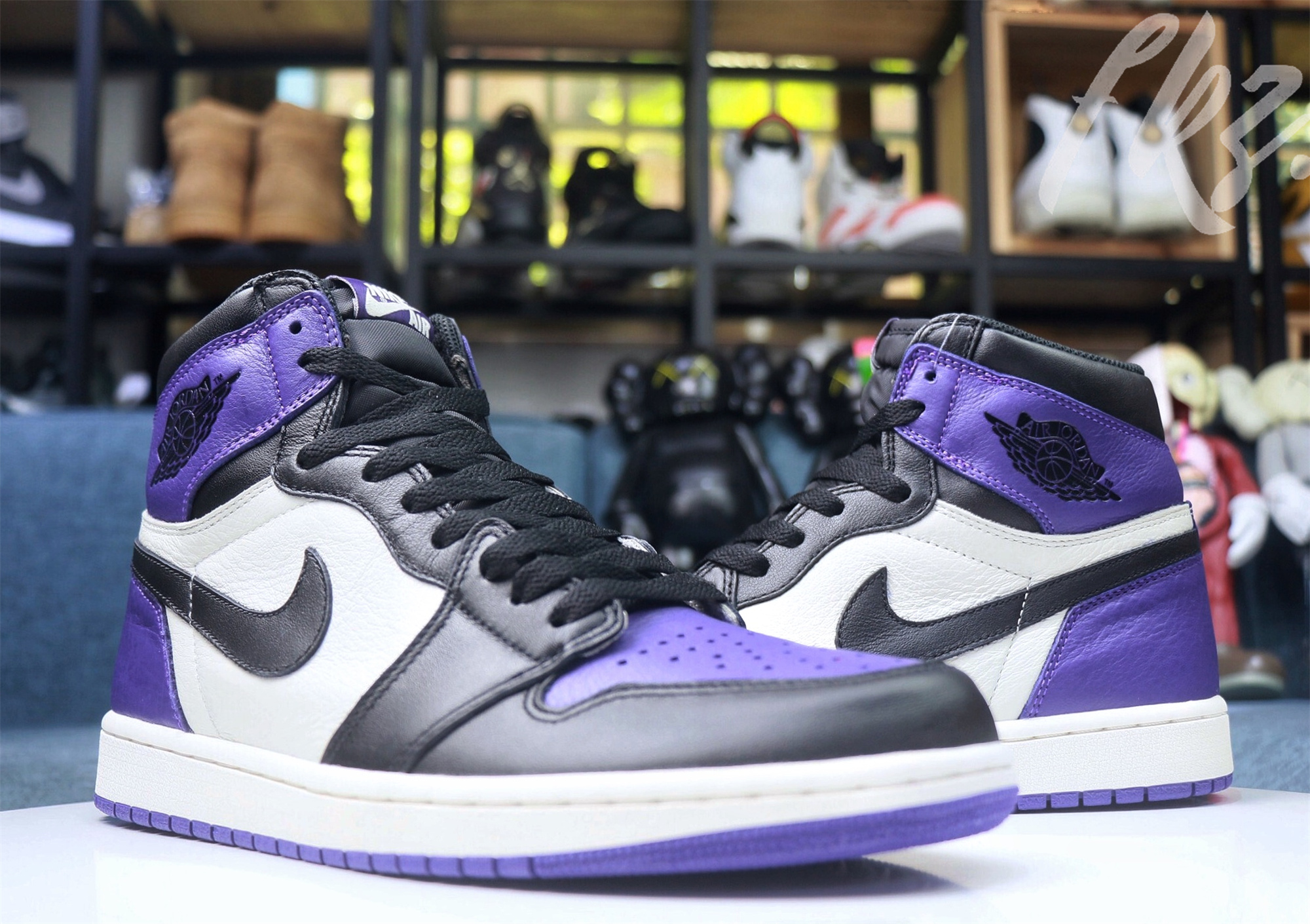 Air Jordan 1 Retro Court Purple (GS)