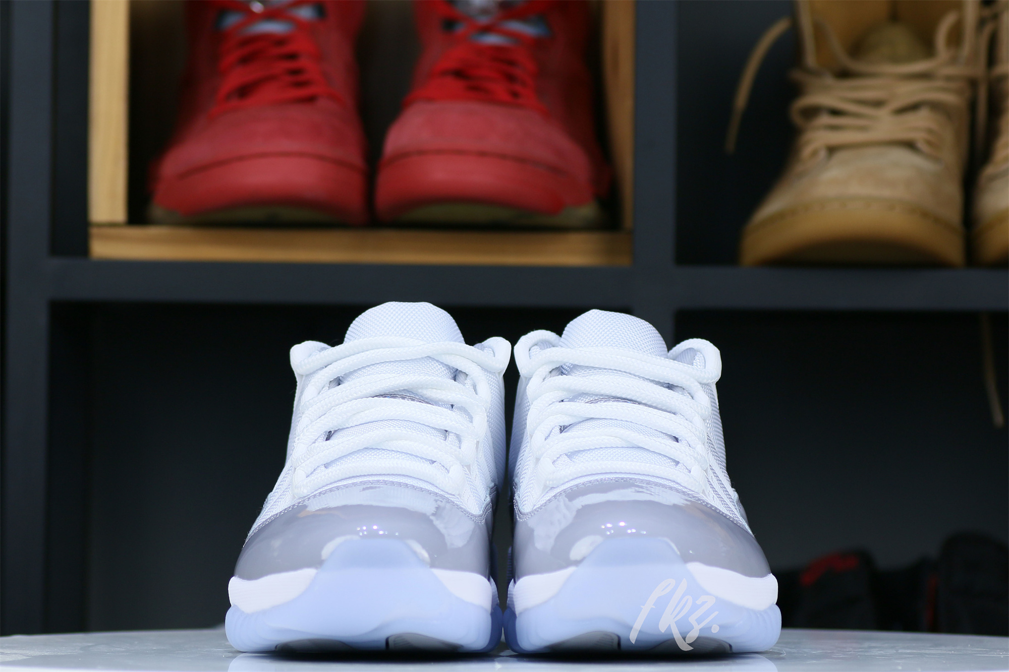 Air Jordan 11 Retro Low Cement Grey 2023 (LN5 A1 Batch)