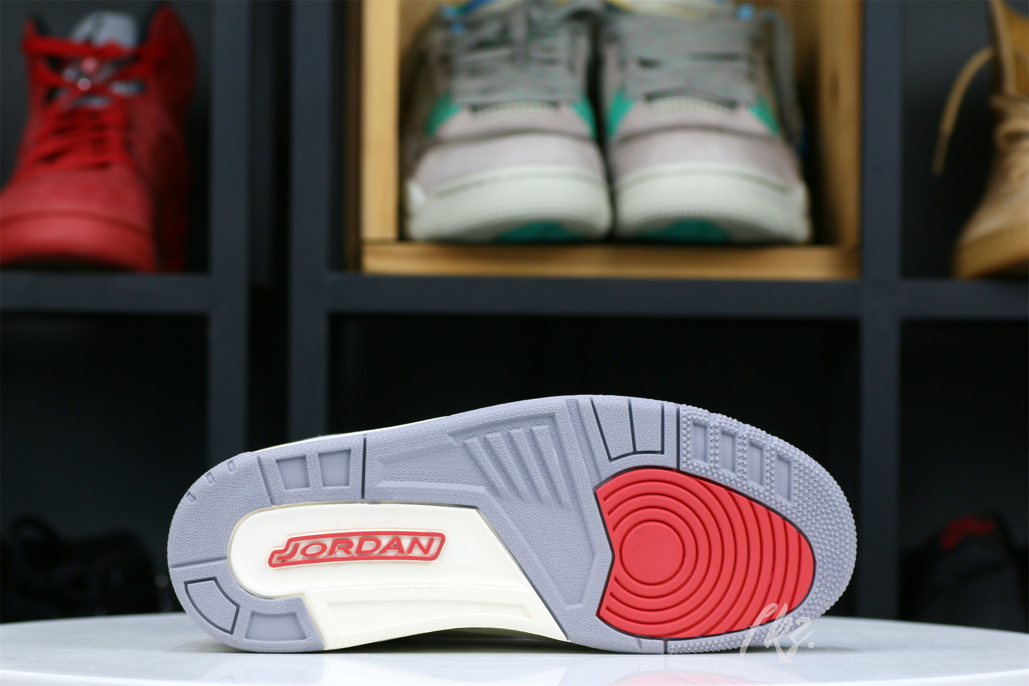 Air Jordan 3 Retro Muslin 2022