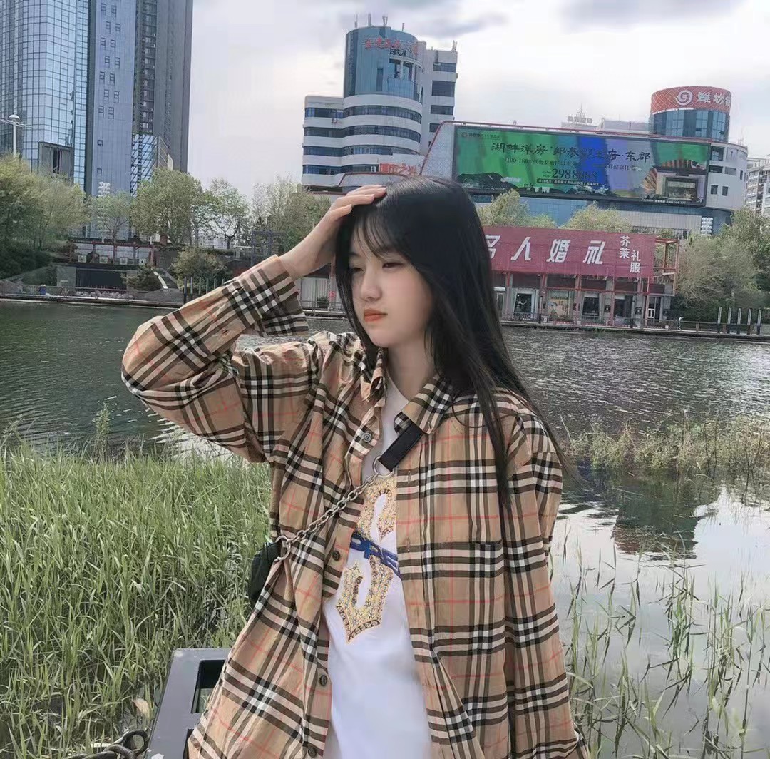 Bby Classic Plaid Long Sleeve Shirt