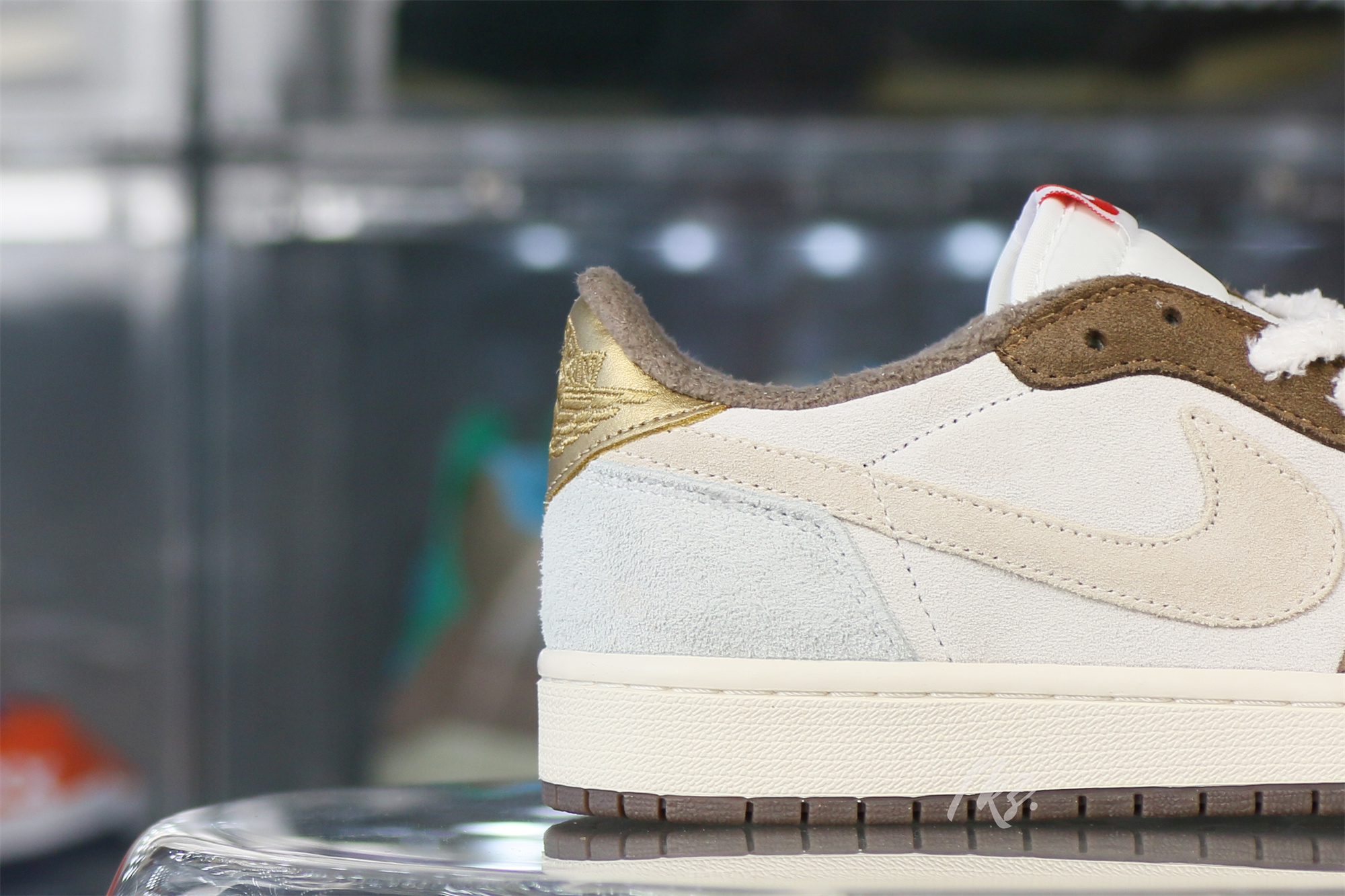 Air Jordan 1 Retro Low OG Year Of The Rabbit 2023