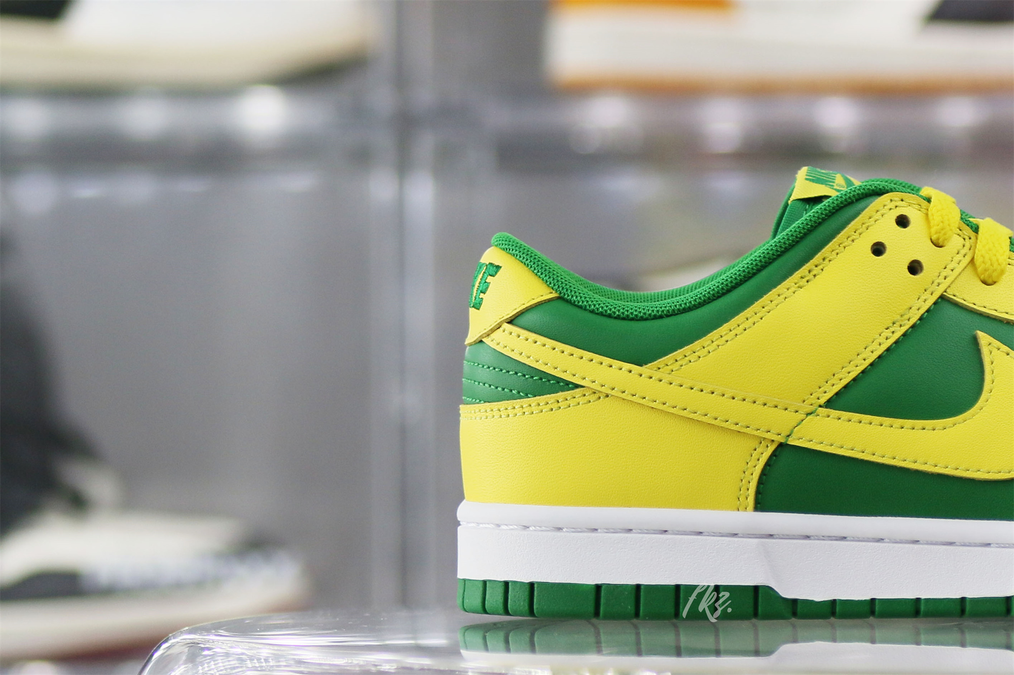 Nike Dunk Low Retro Reverse Brazil