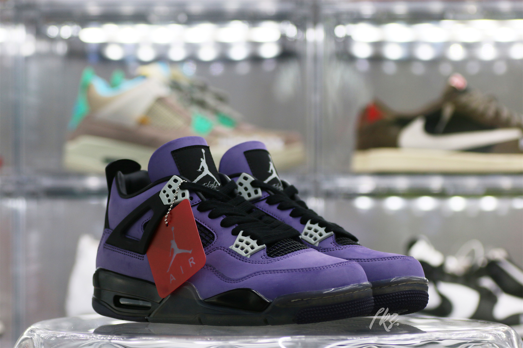 Jordan 4 Retro Travis Scott Purple (Friends And Family)