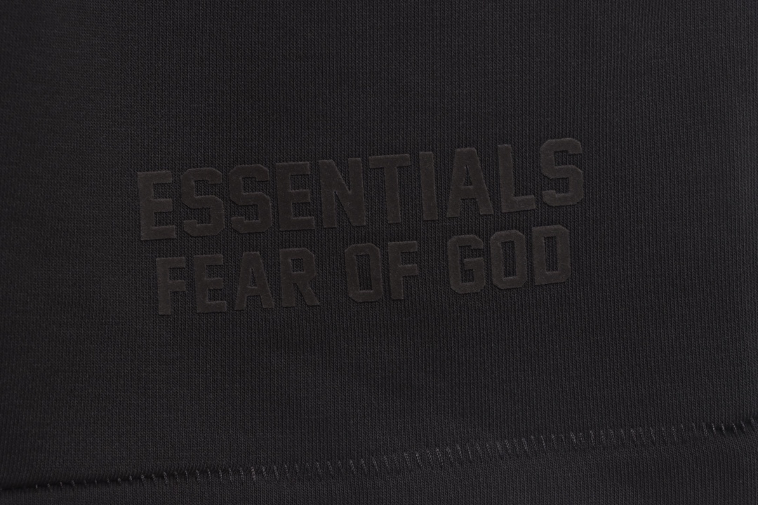 Essenti@ls Flocked alphabet shorts