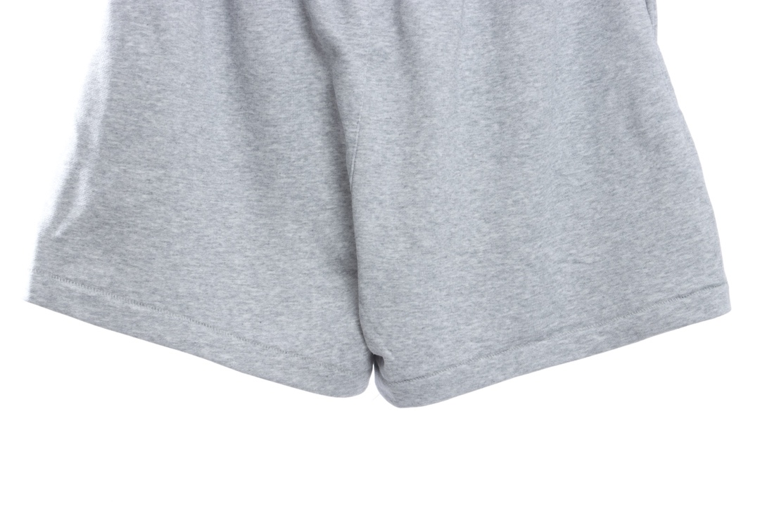 FOG Eighth Season Flocked Print Letter Shorts