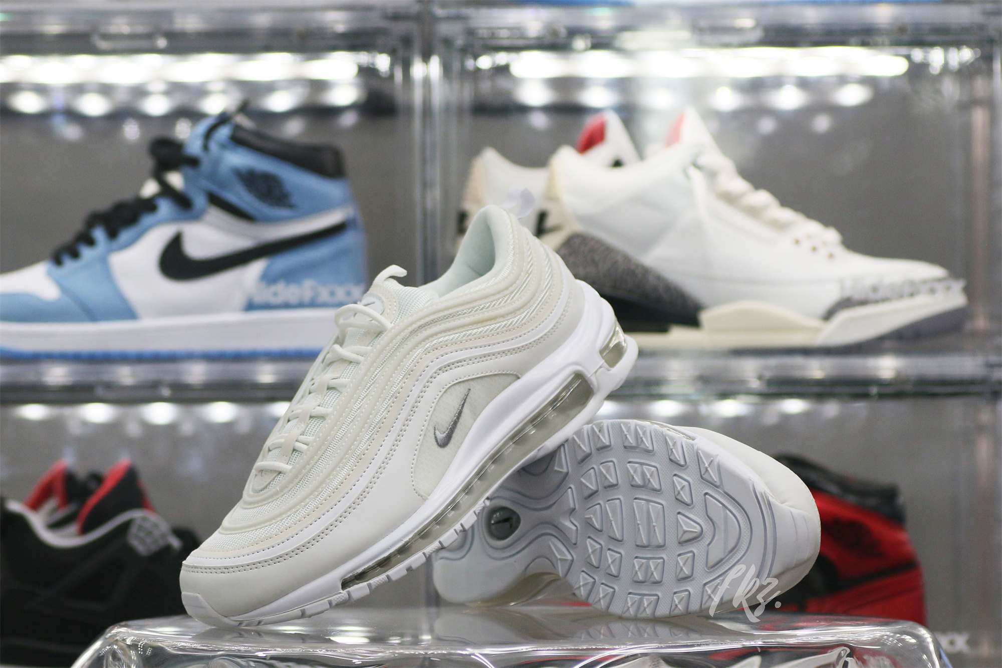 Nike Air Max 97 Triple White Wolf Grey 2017