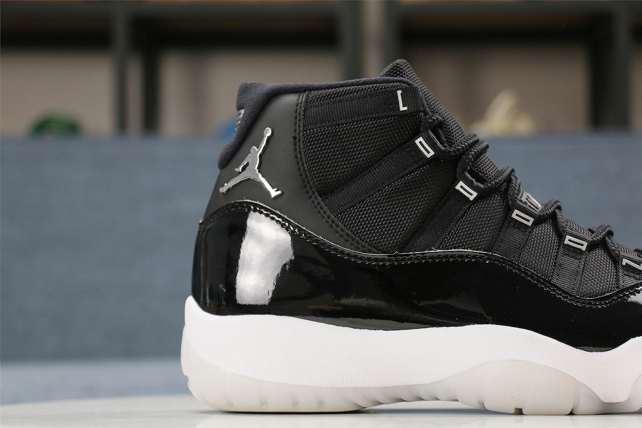 Air Jordan 11 Retro Jubilee 25th Anniversary (Ln5 A1)