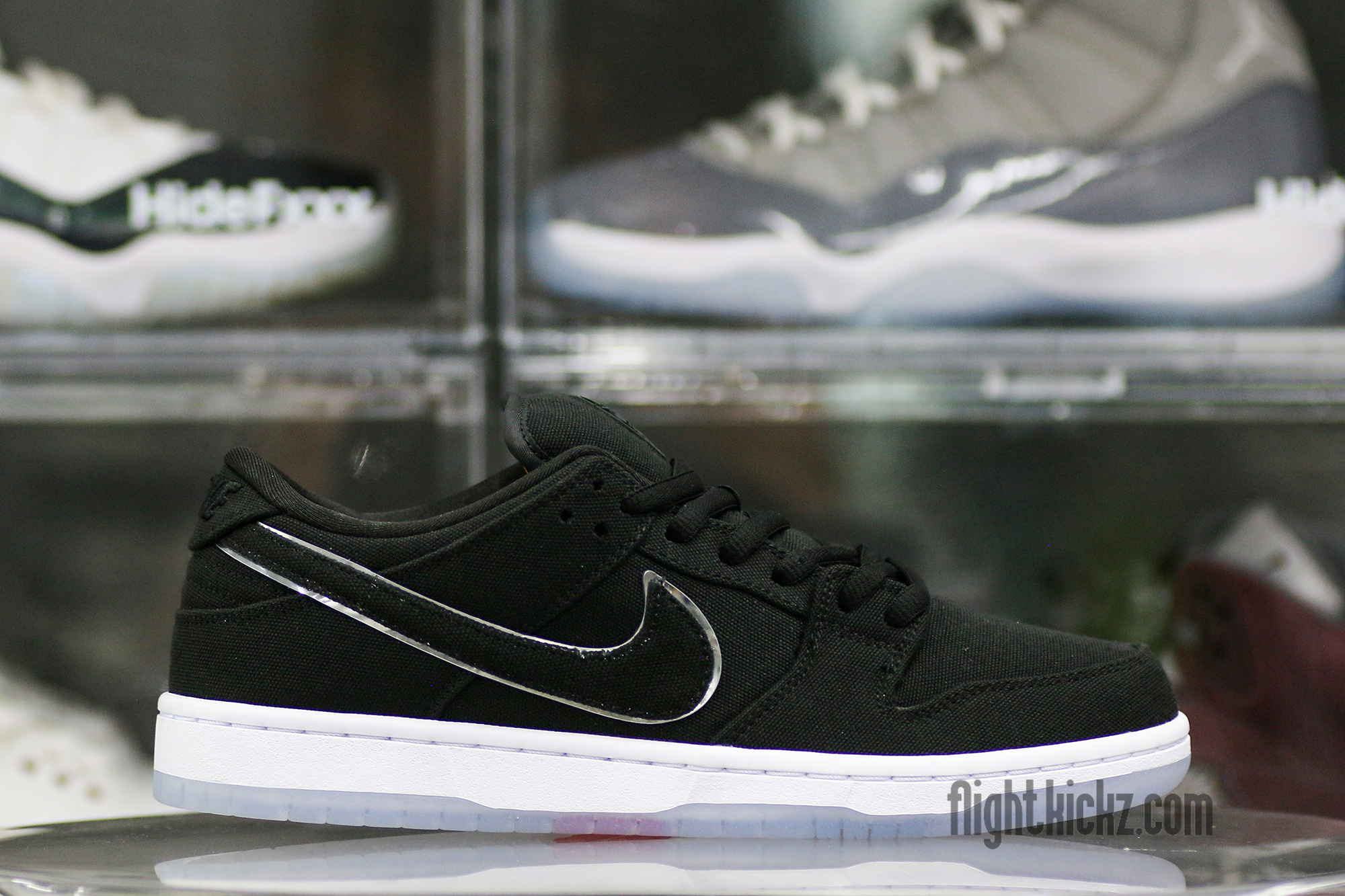 Eminem x Carhartt x Nike SB Dunk Black 2023
