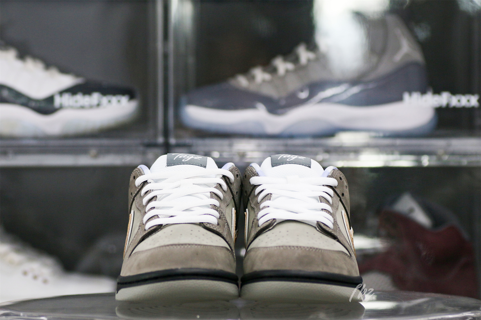 Nike SB Dunk Low Brown Lobster