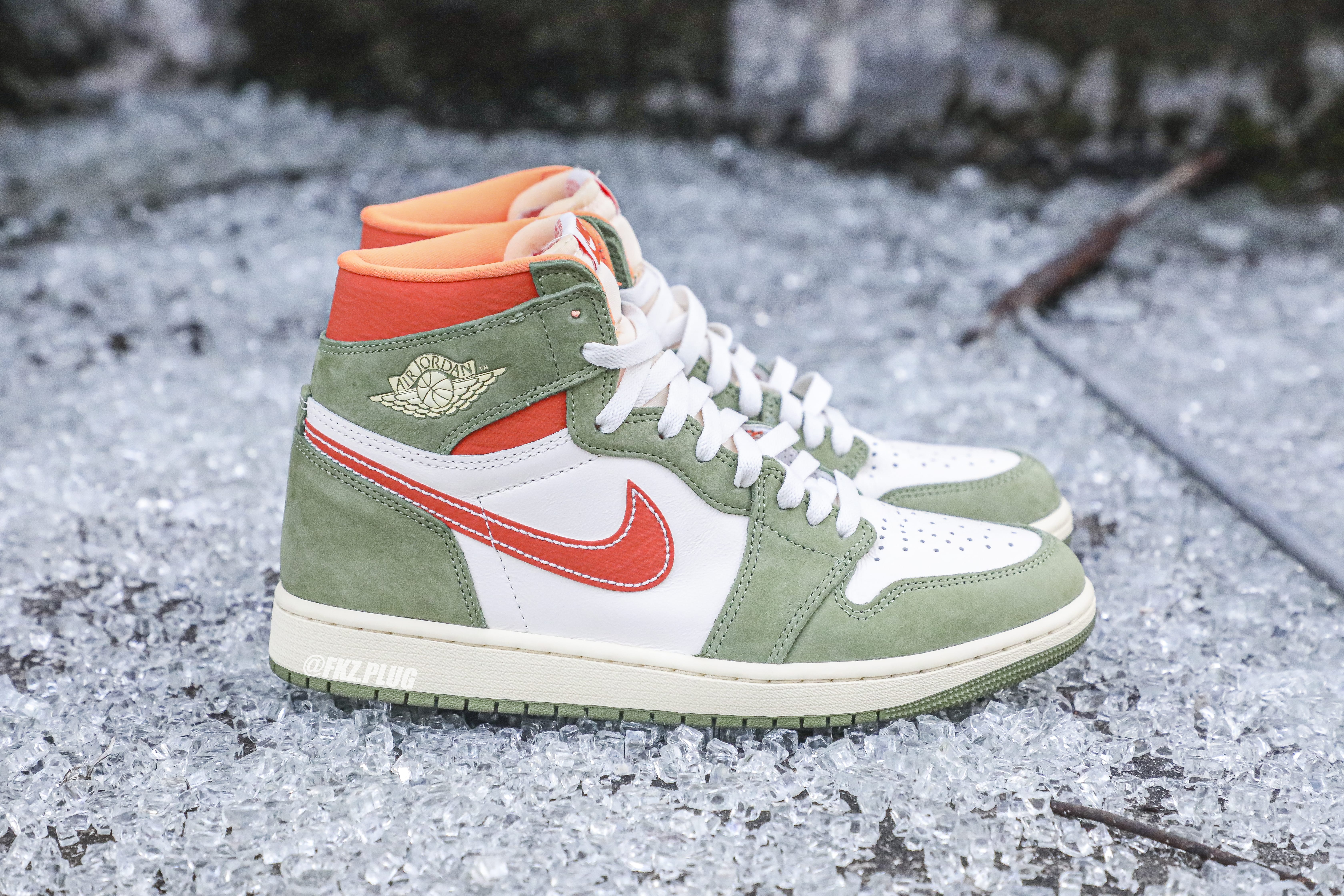 Air Jordan 1 High OG Celadon