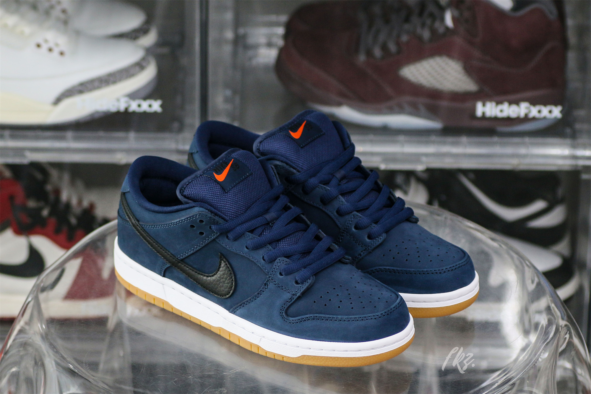 Dunk Low Pro ISO SB Navy Gum