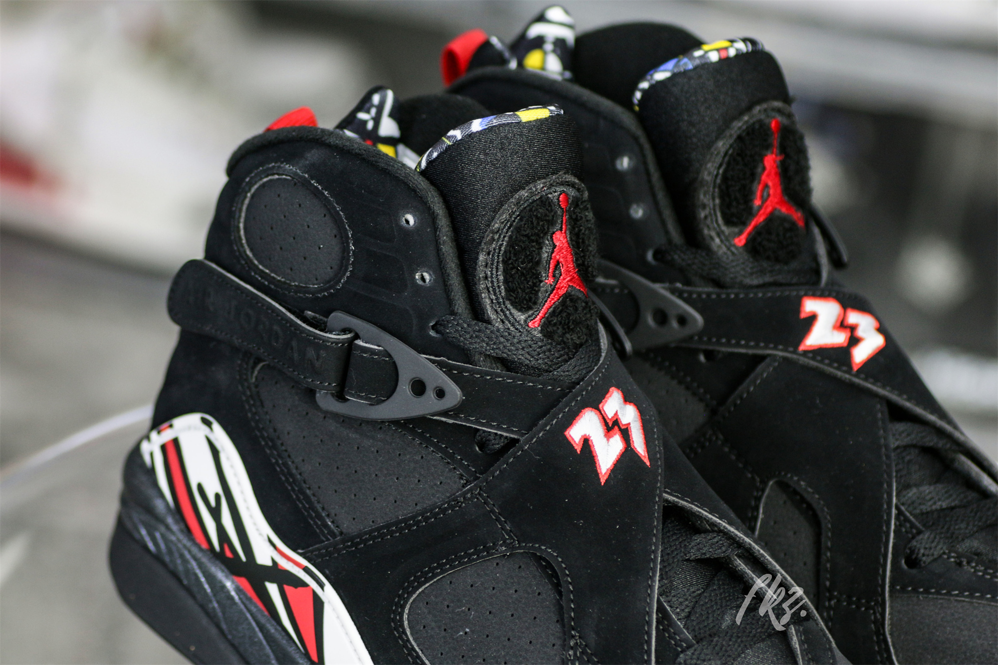 Air Jordan 8 Playoffs 2023