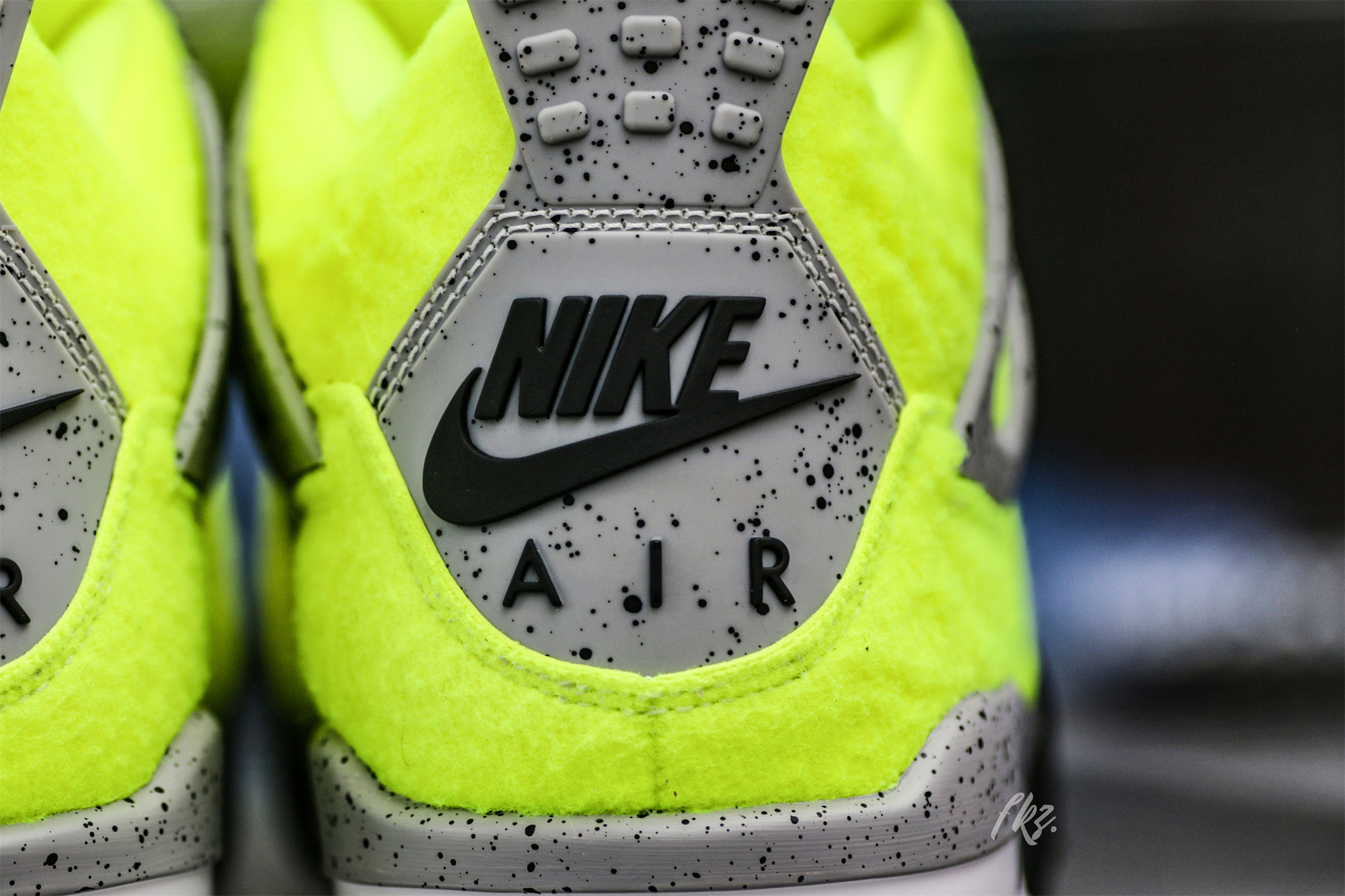 Air Jordan 4 “Tennis Ball” Custom Atomic Green/Black
