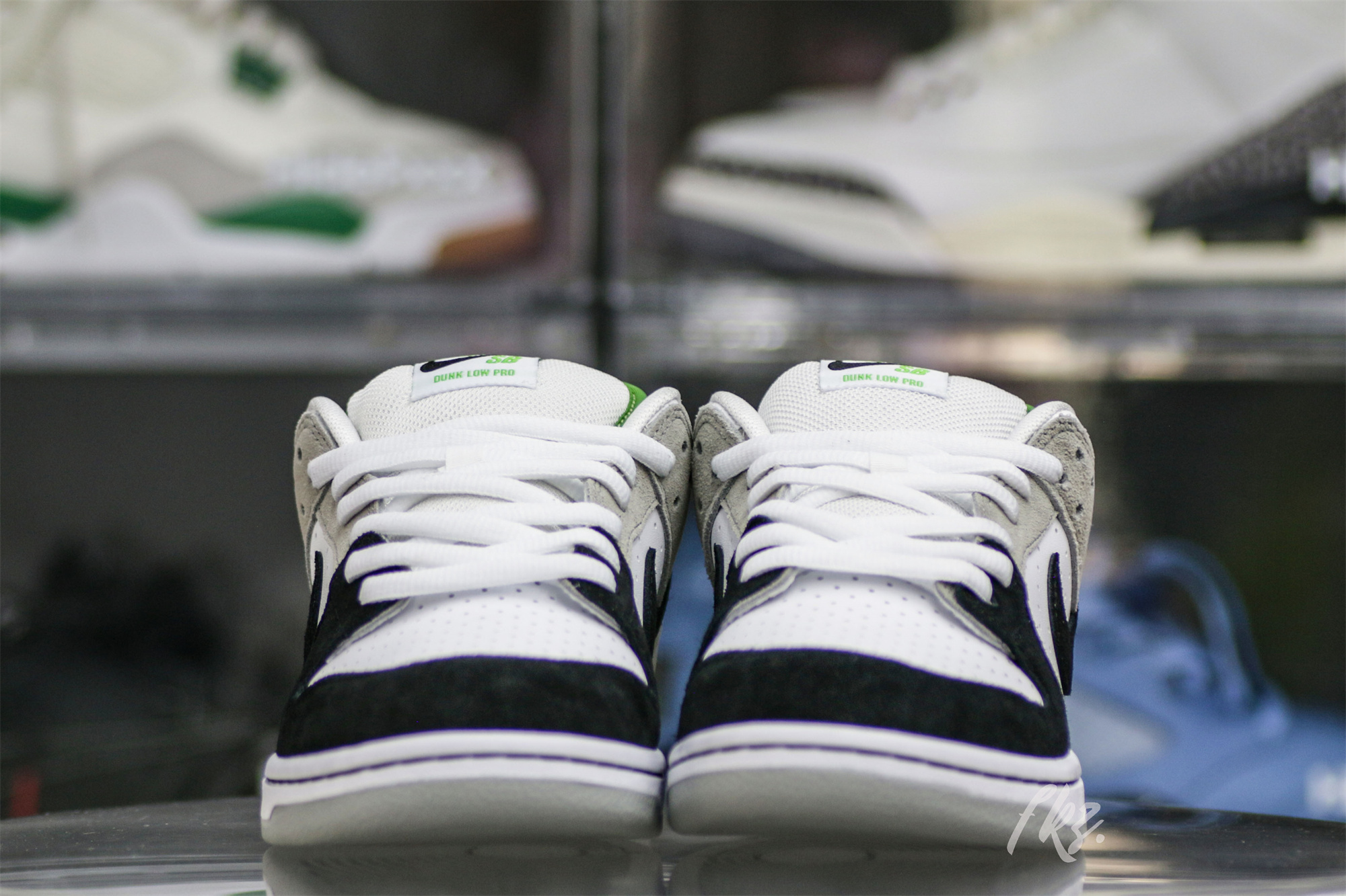 Nike SB Dunk Low Chlorophyll