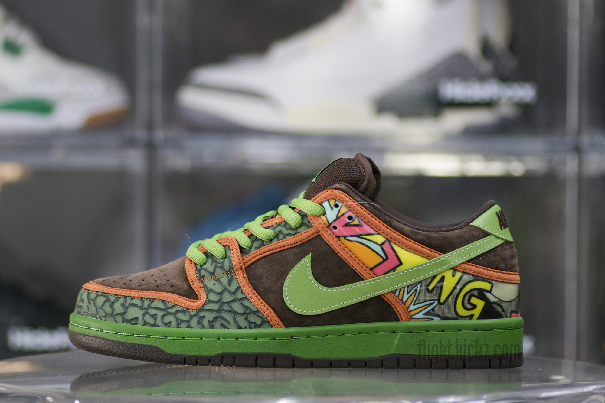 Nike SB Dunk Low De La Soul (2015)