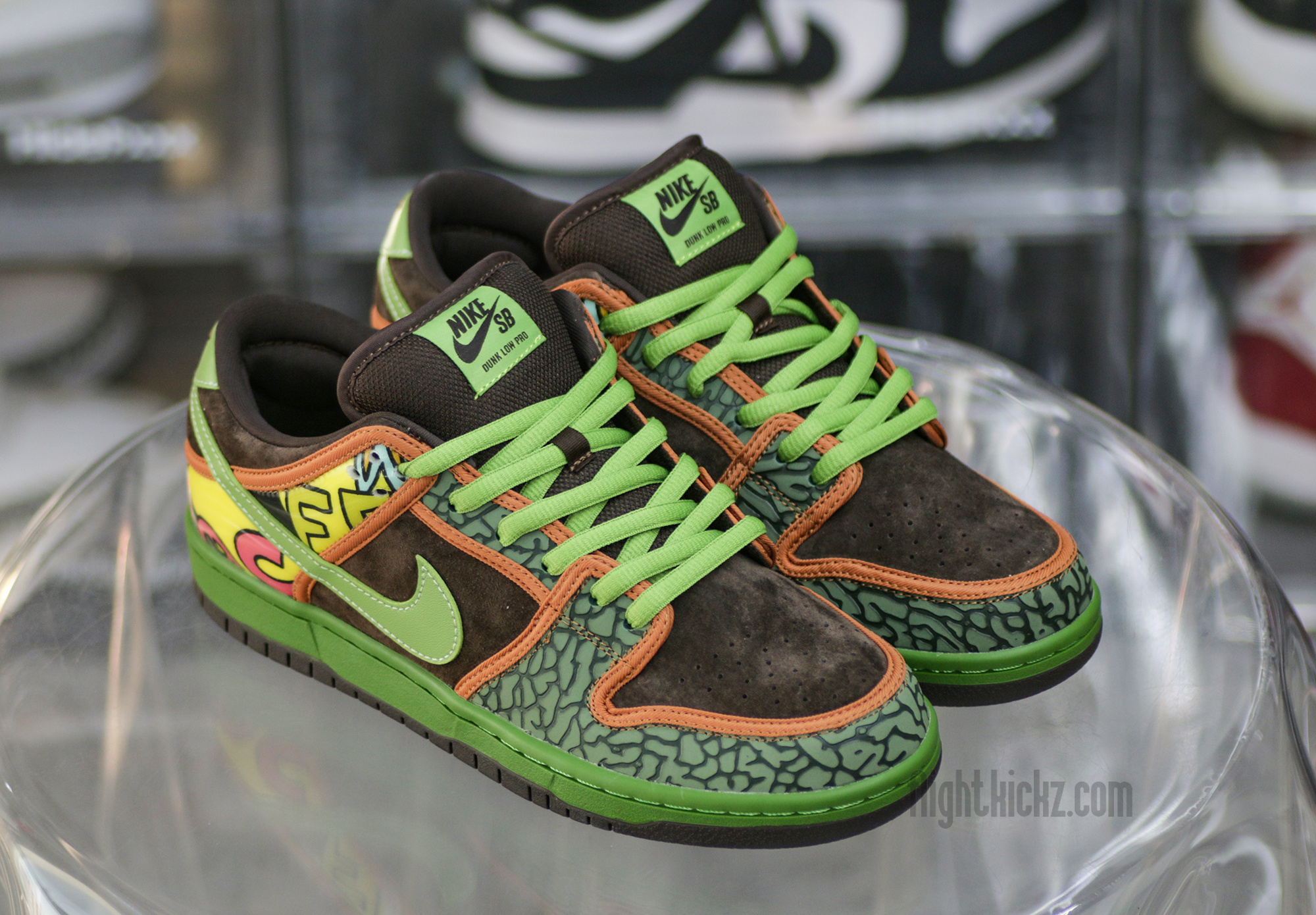 Nike SB Dunk Low De La Soul (2015)