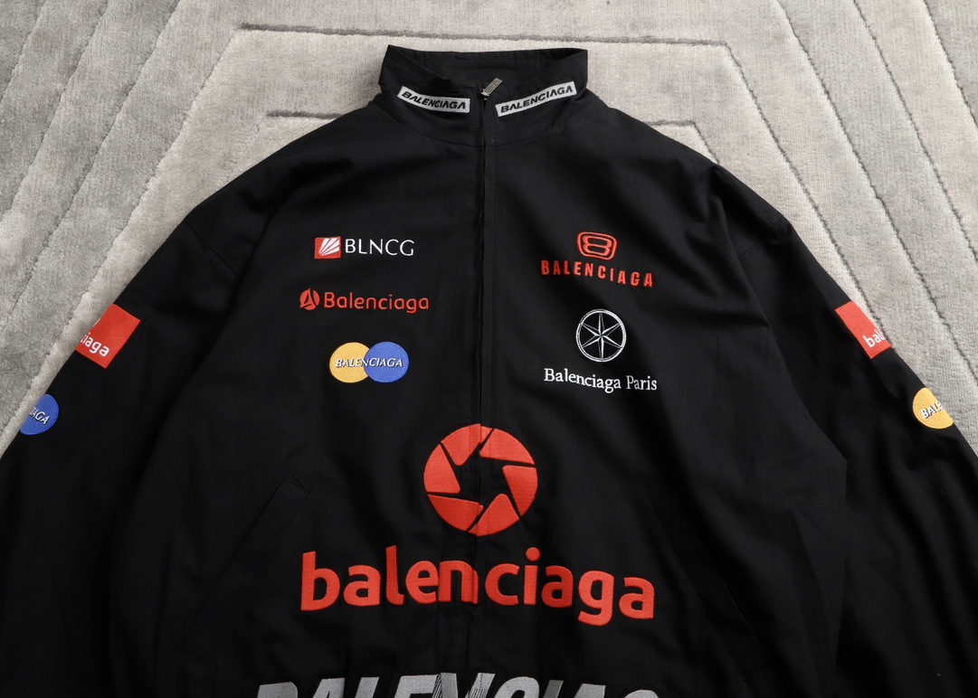 Balancig* logo-print Zip Jacket
