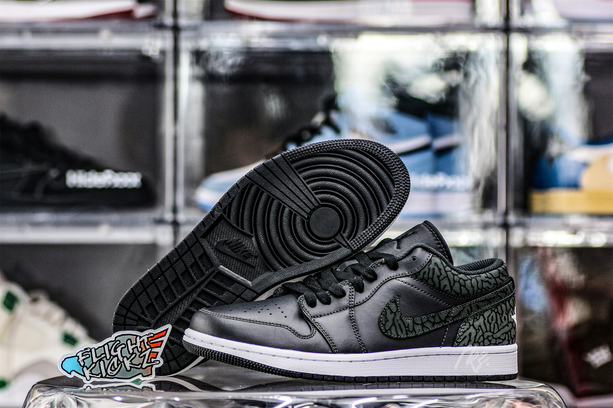 Air Jordan 1 Low SE Black Elephant