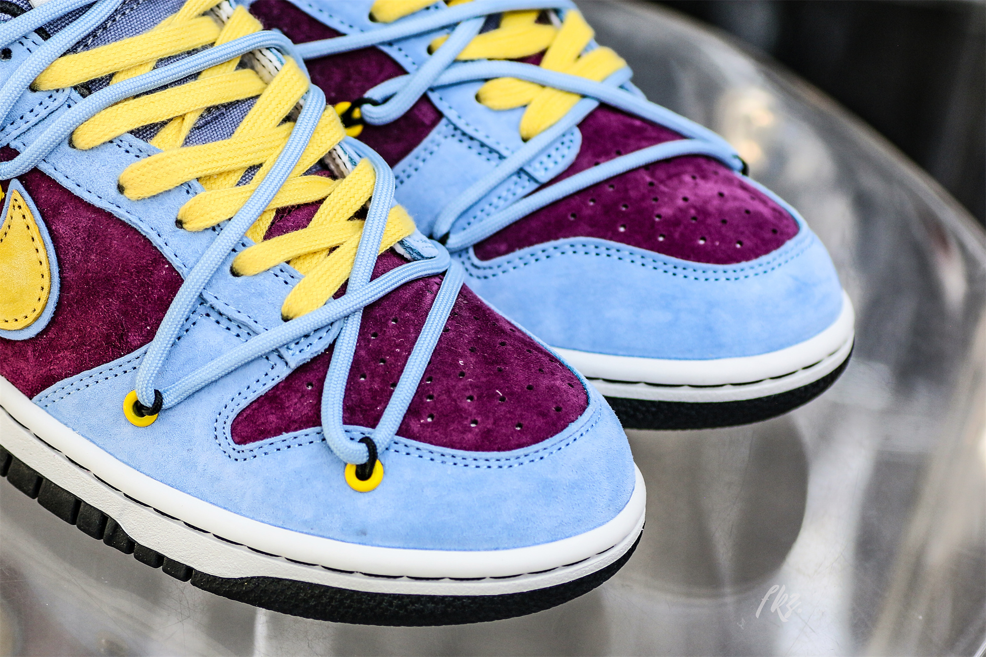 Otomo Katsuhiro x Nike Dunk One Piece Luffy Purple