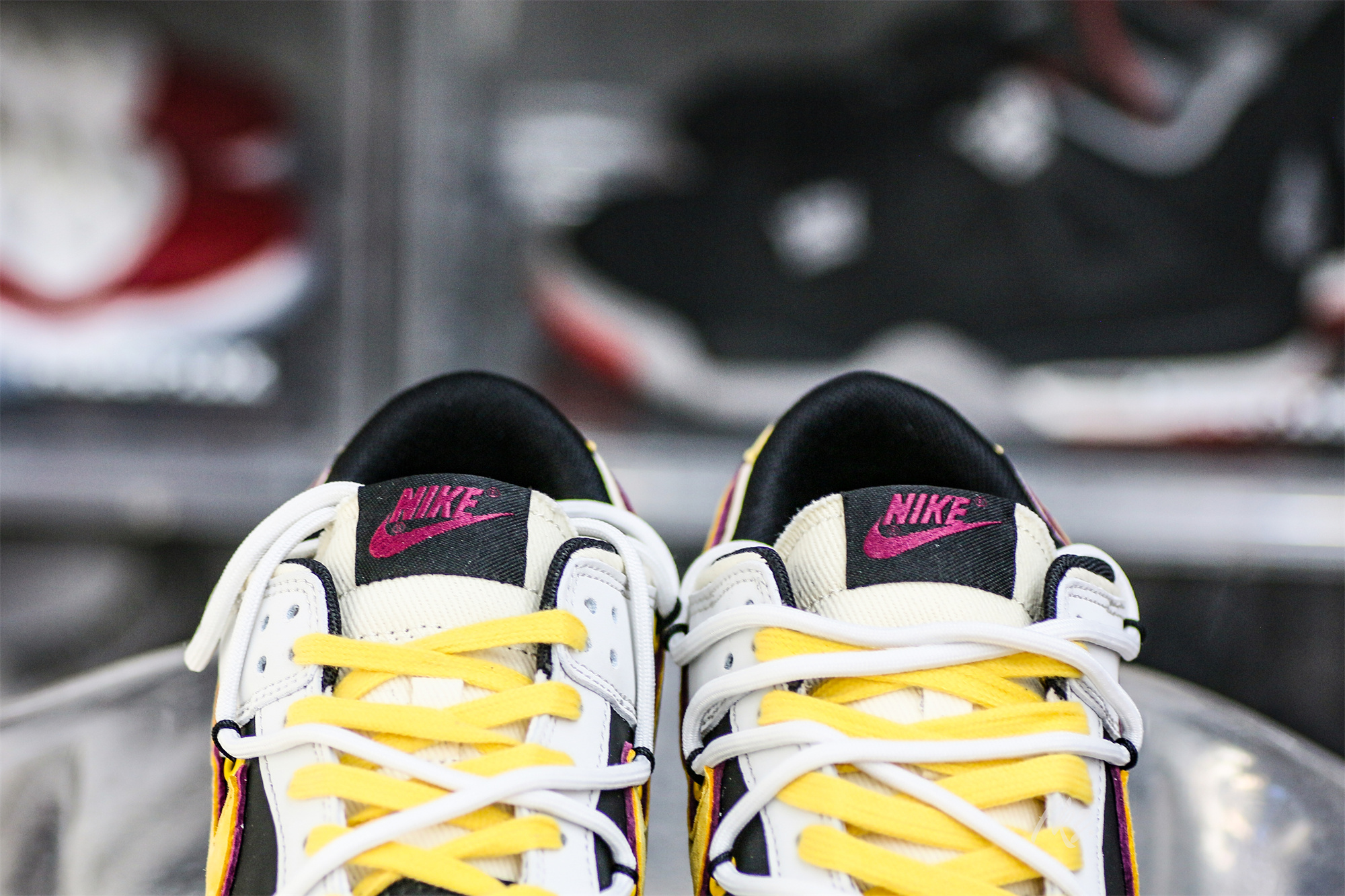 Otomo Katsuhiro x Nike Dunk One Piece Luffy White Yellow