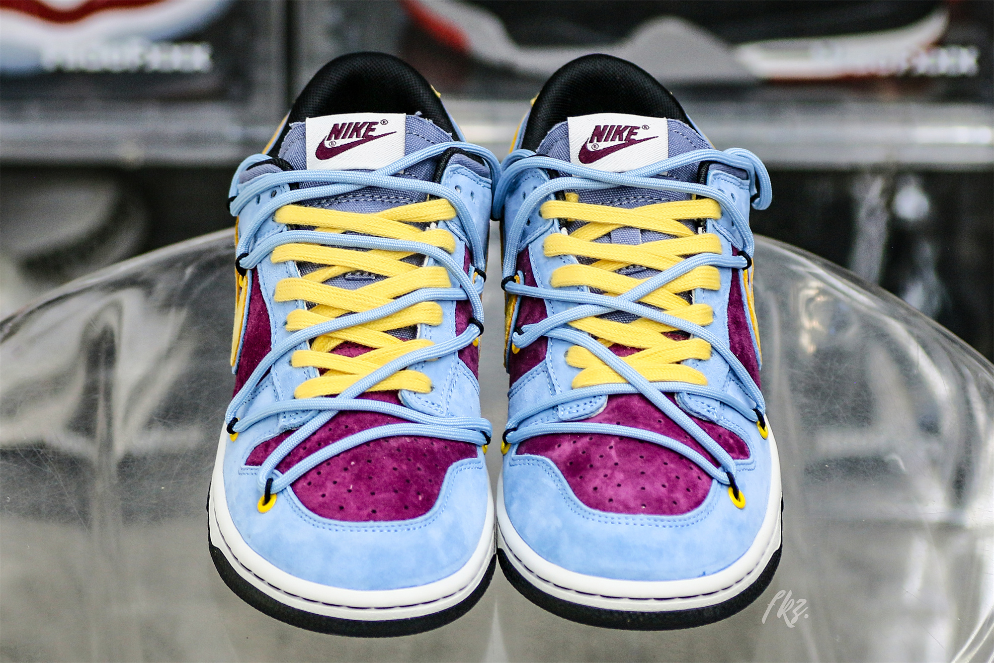 Otomo Katsuhiro x Nike Dunk One Piece Luffy Purple