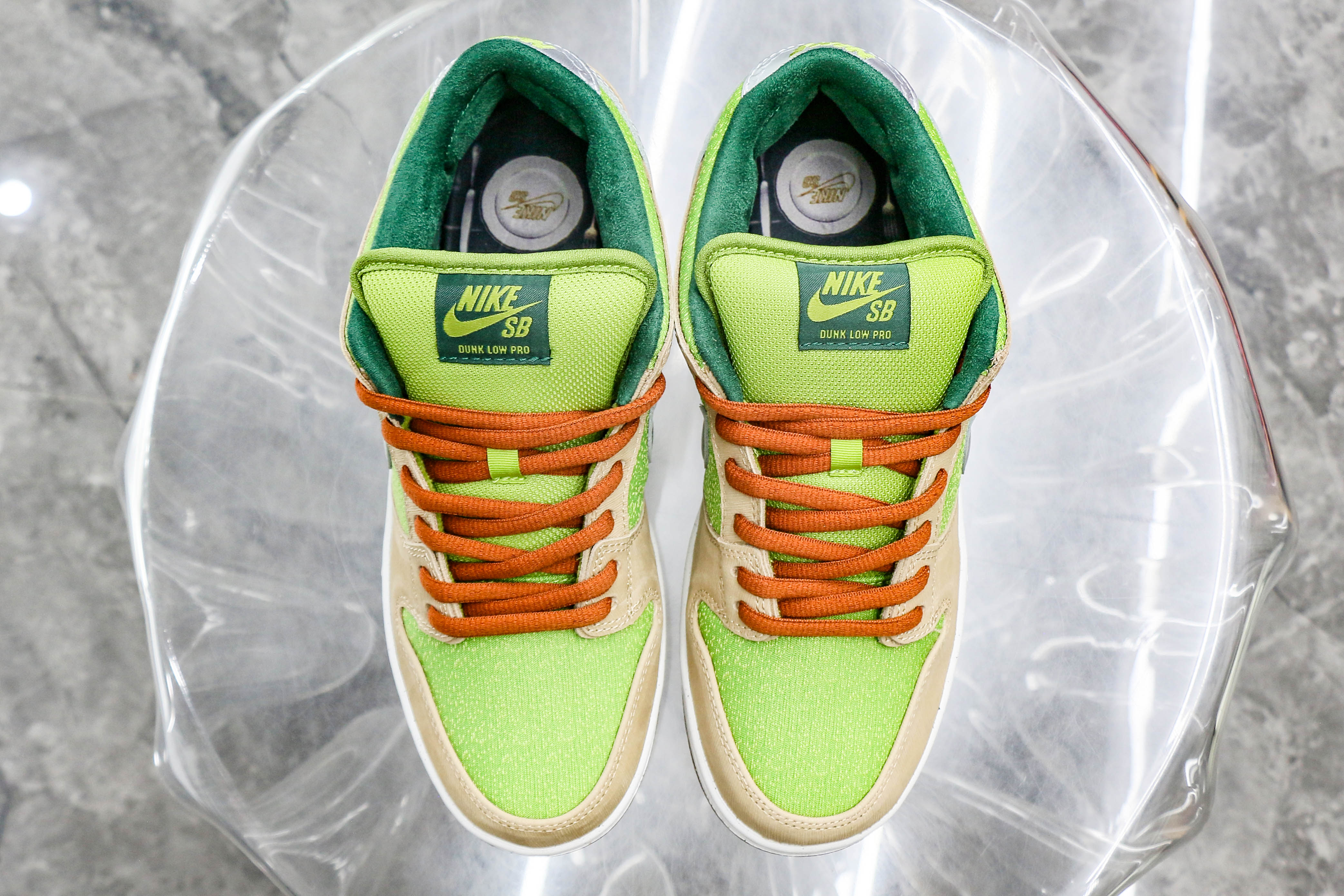 Nike SB Dunk Low Escargot