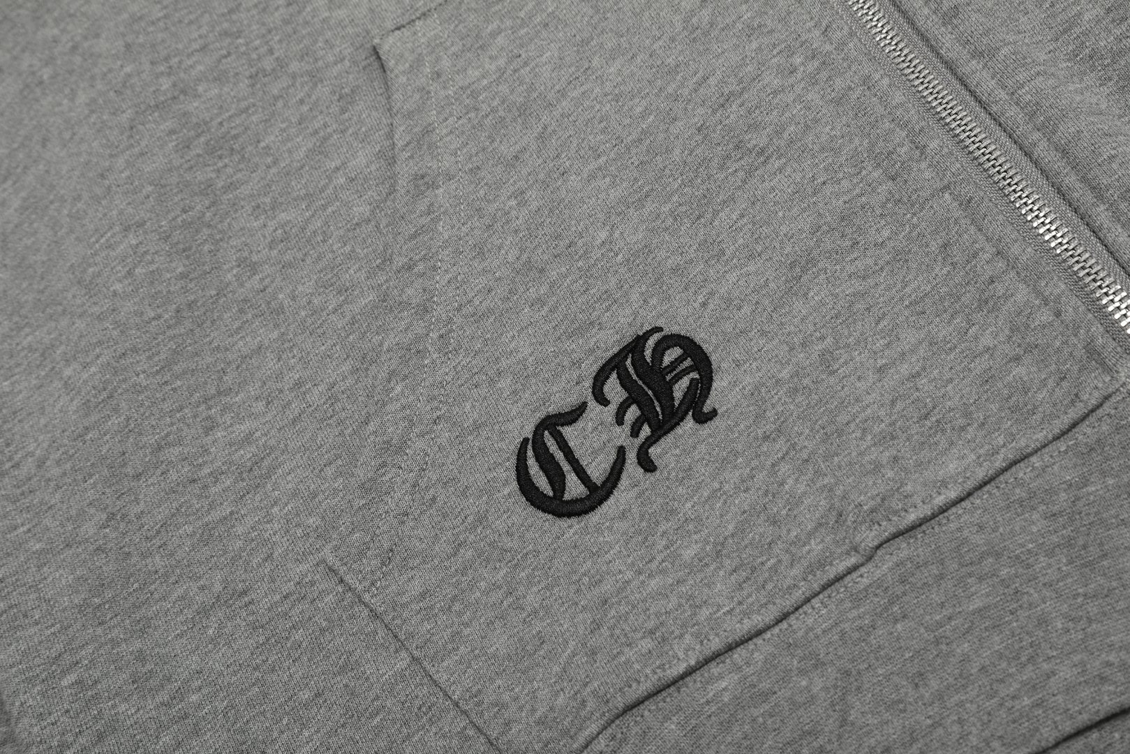Ch*0me He**ts gray embroidered and printed heavy-duty zip-up hoodie