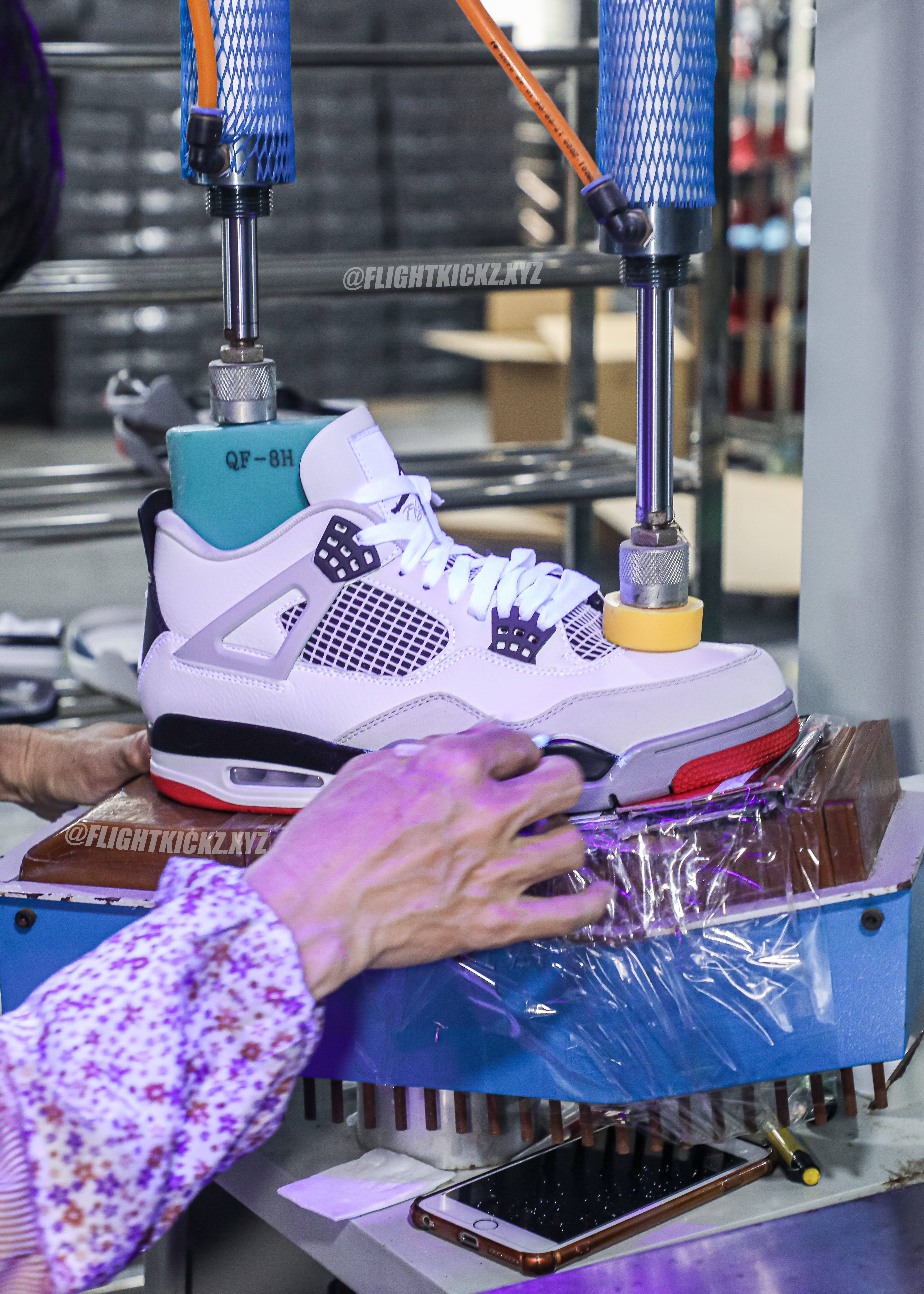 Jordan 4 Retro Military Black(LN5 A1 Batch)