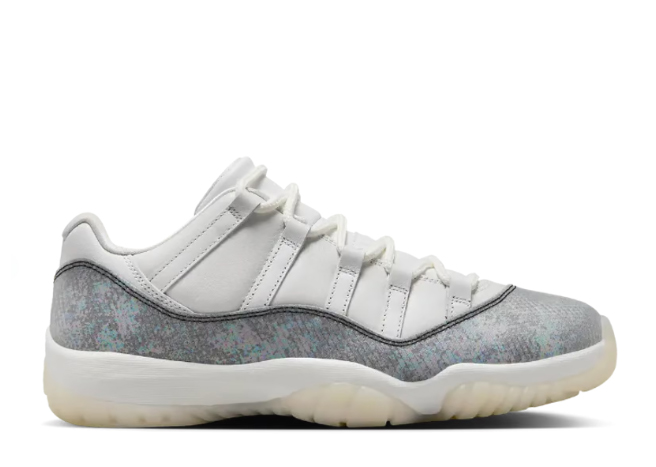 Air Jordan 11 Retro Low CNY 2025