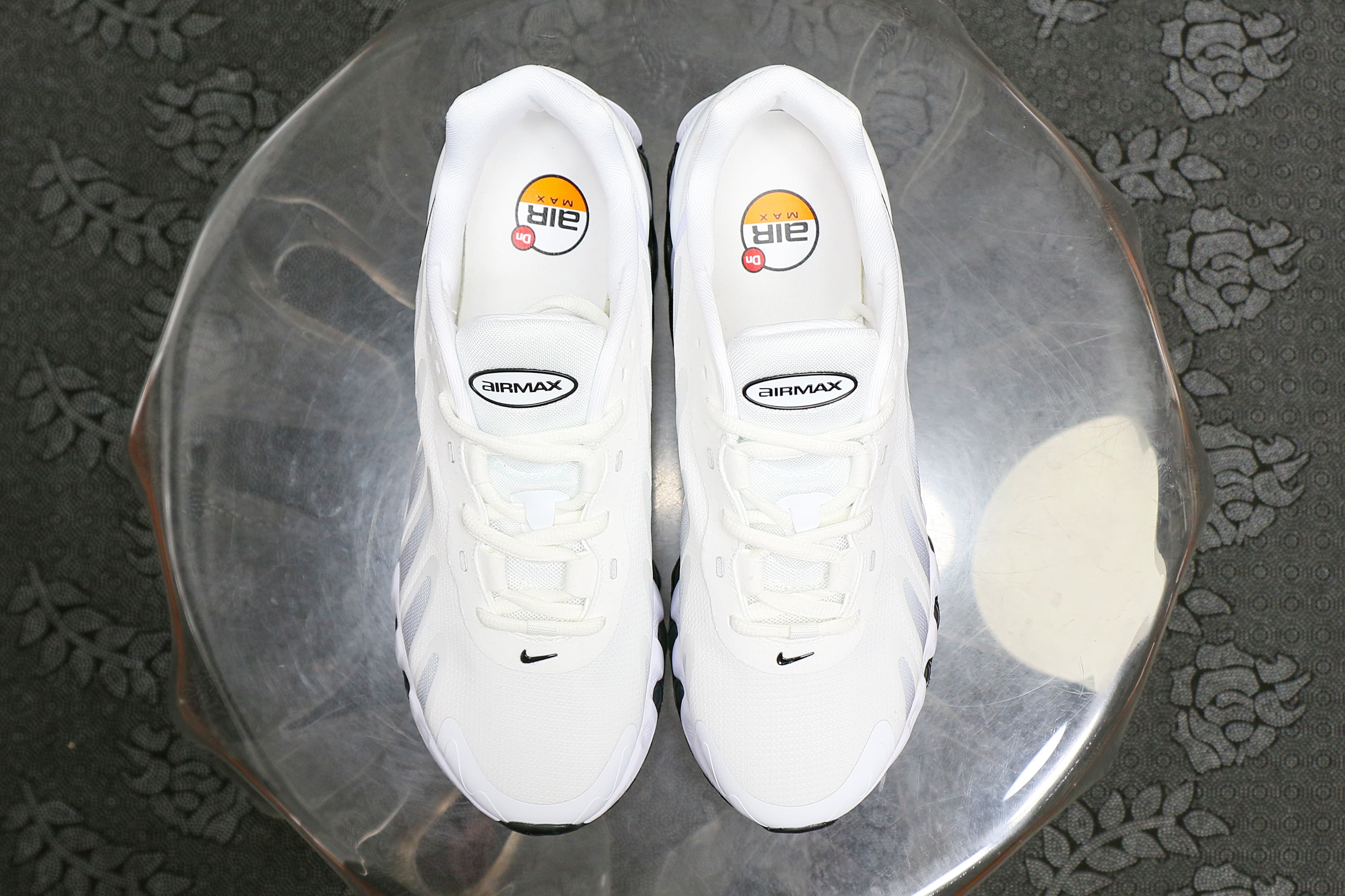 Nike Air Max Dn8 White Black (2025)
