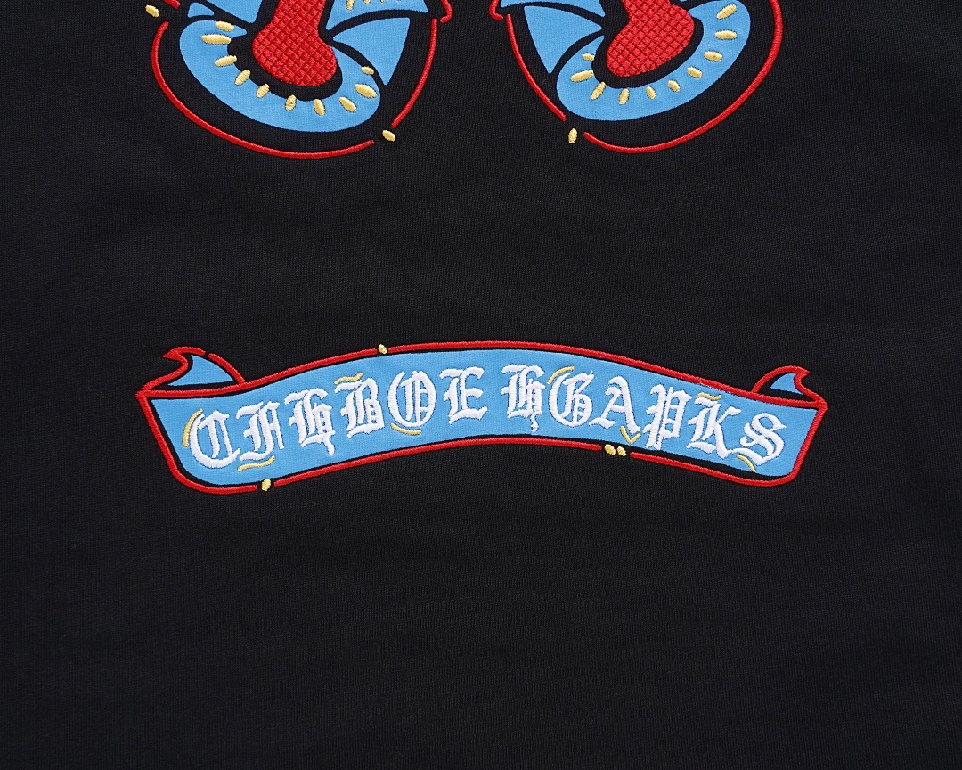 Ch*0me He**ts t-shirt 2025 appliqué heavy embroidery tee