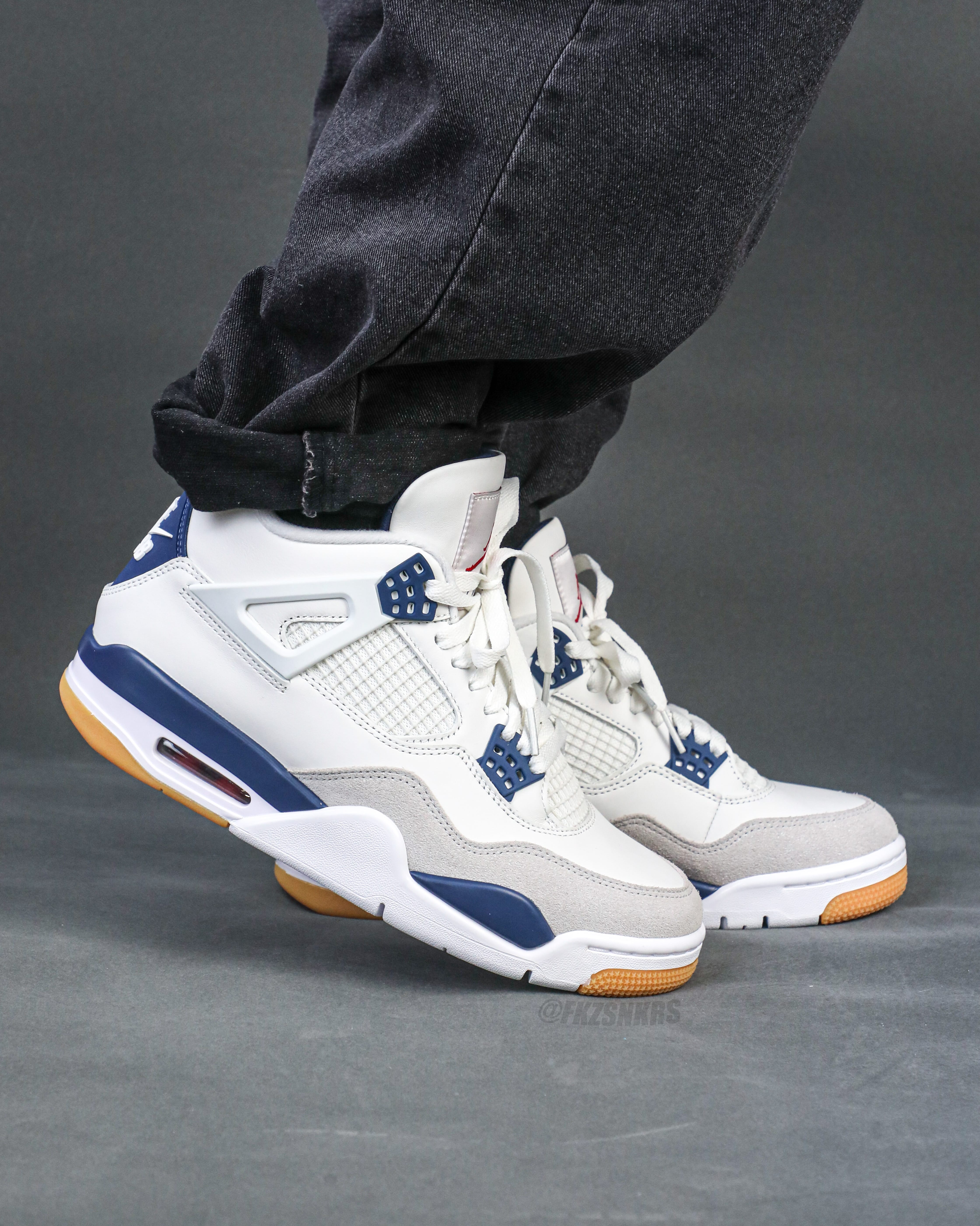 Nike SB x Air Jordan 4 “Navy Blue” 2025 (LN5 A1 Batch)