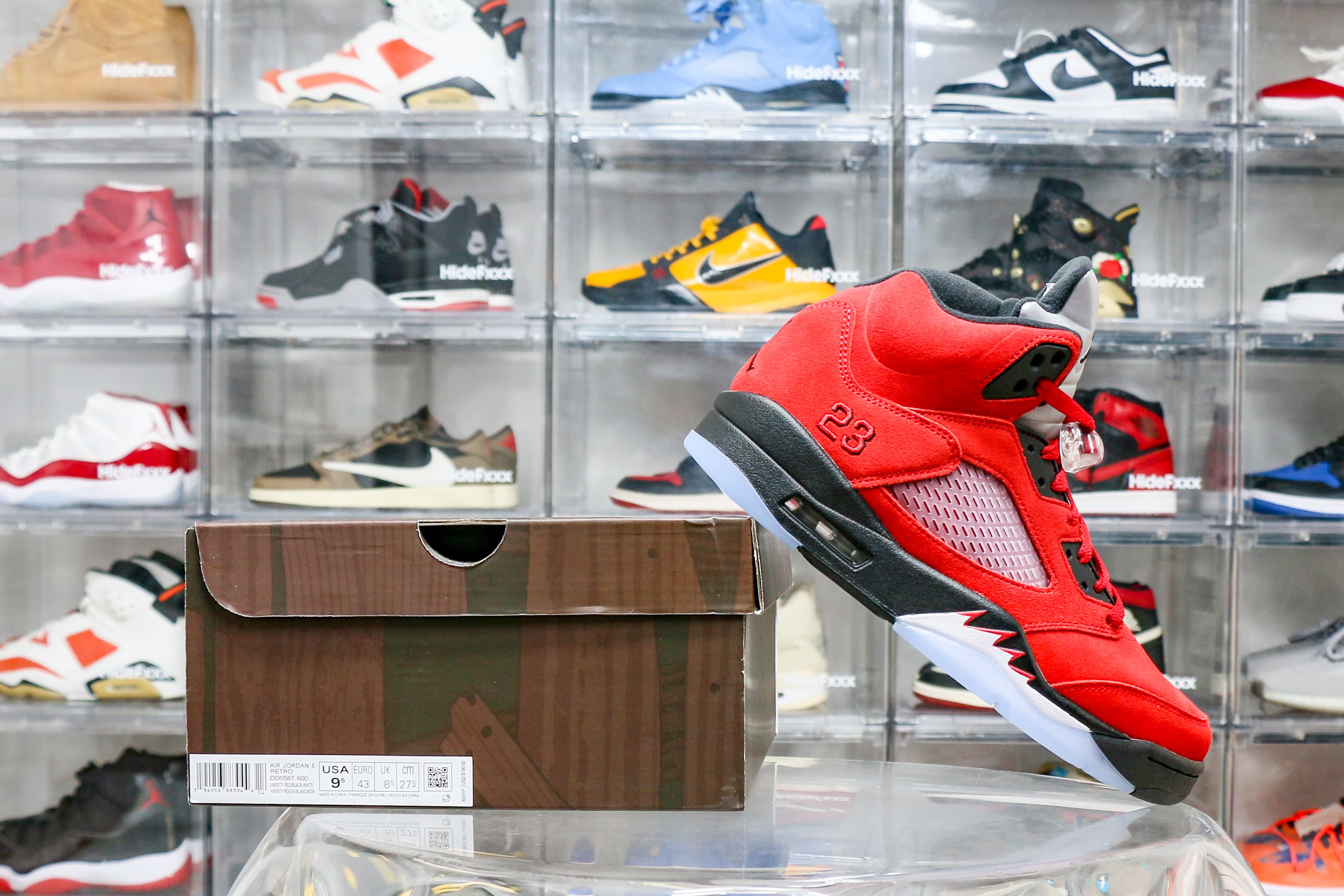 Air Jordan 5 Retro Raging Bull Red Suede