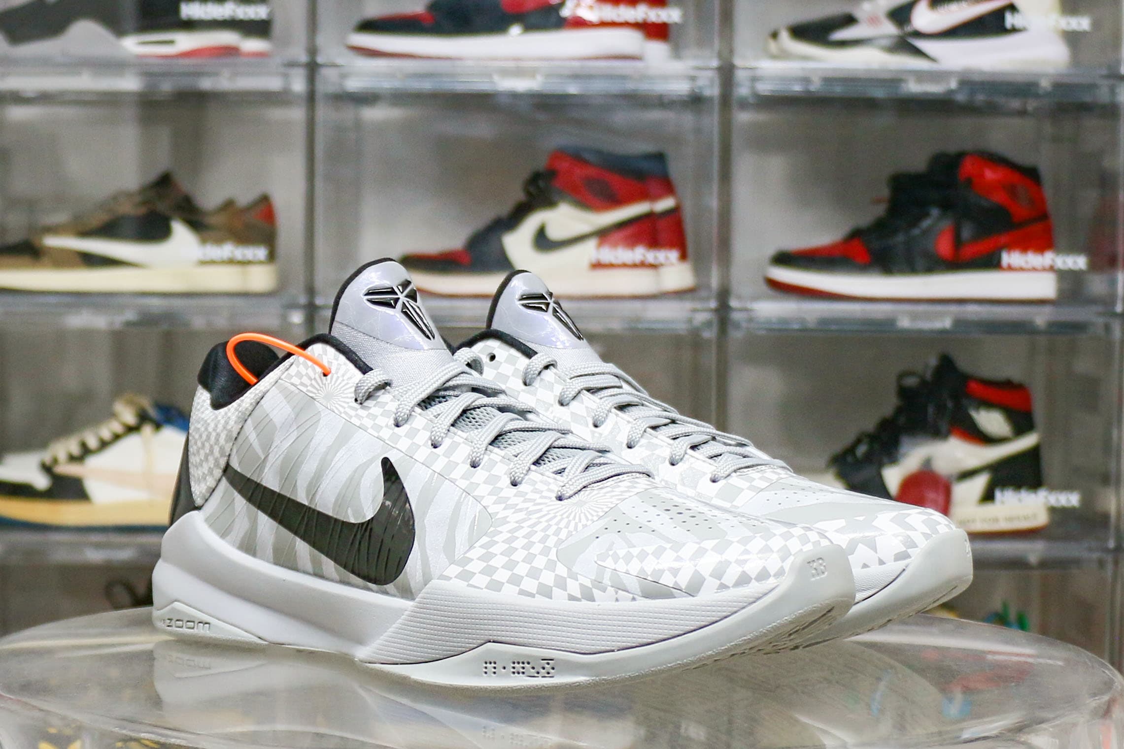 Nike Kobe 5 Protro Zebra PENike Kobe 5 Protro Zebra PE（A1 batch）