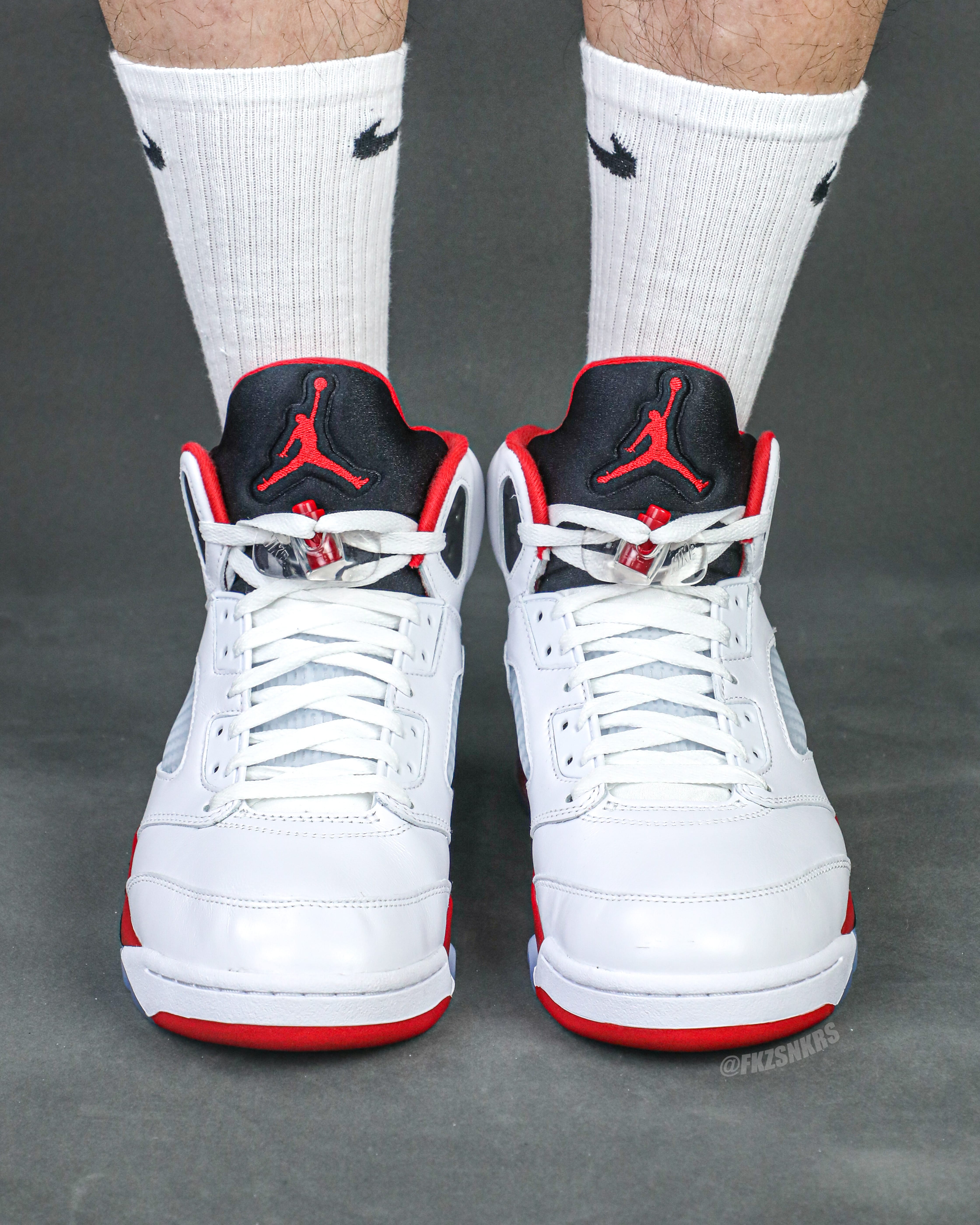 Air Jordan 5 Fire Red Black Tongue 2025 (Ln5 A1)