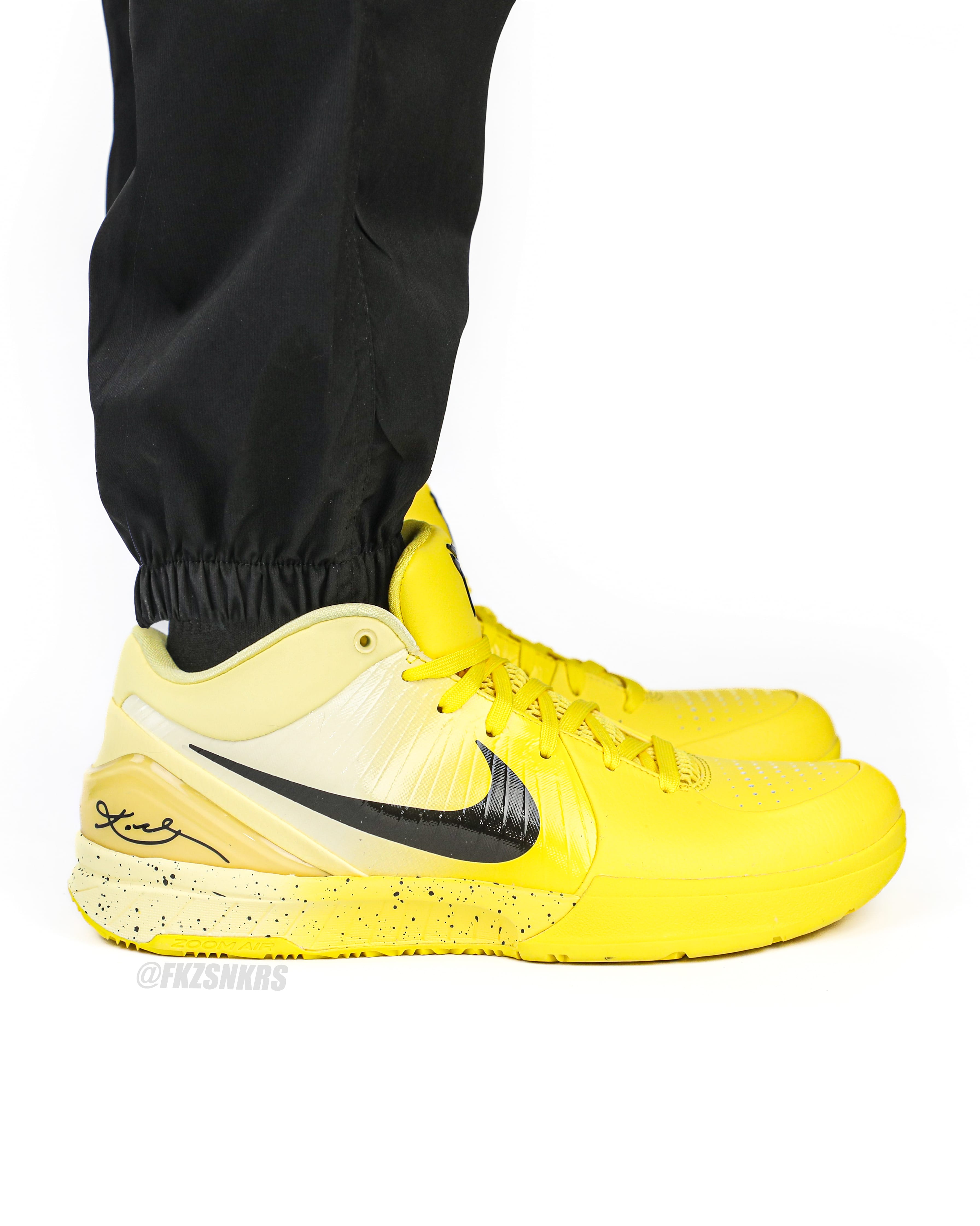 Nike Kobe 4 Protro CHBL